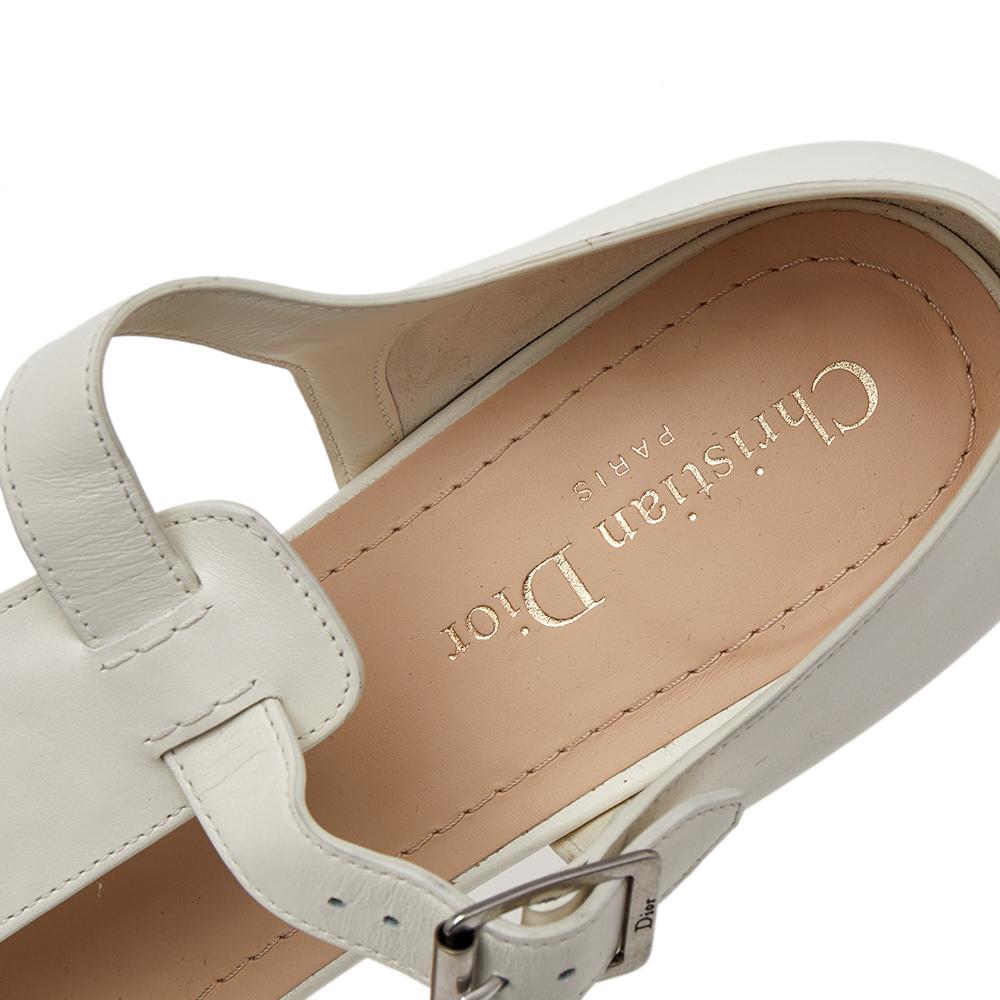 Beige Dior Cream Leather Flat Sandals Size 40