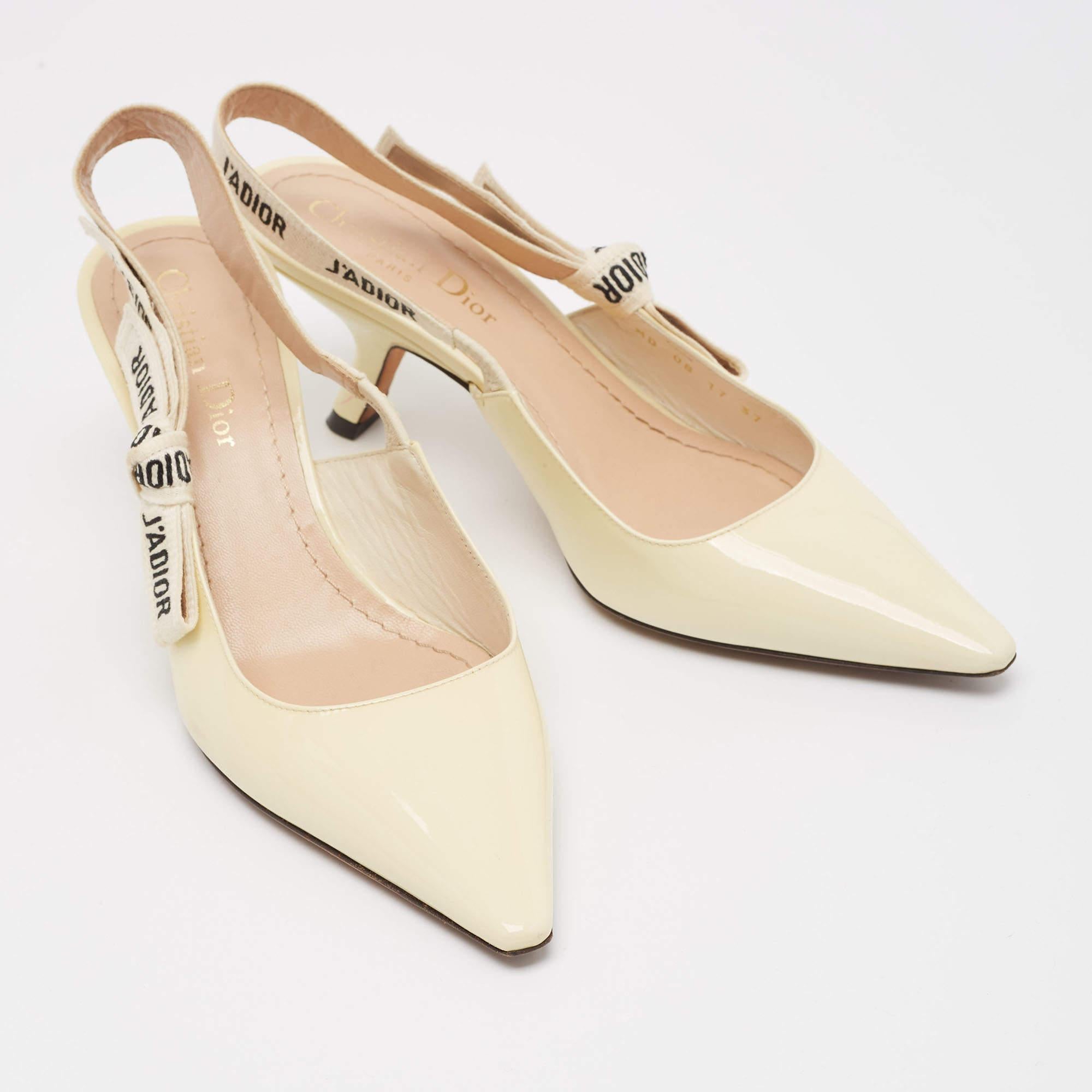 Dior Cream Patent J'Adior Slingback Pumps Size 37 In Good Condition In Dubai, Al Qouz 2