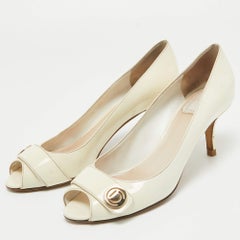Dior Cream Patent Leather Peep Toe Pumps Taglia 38