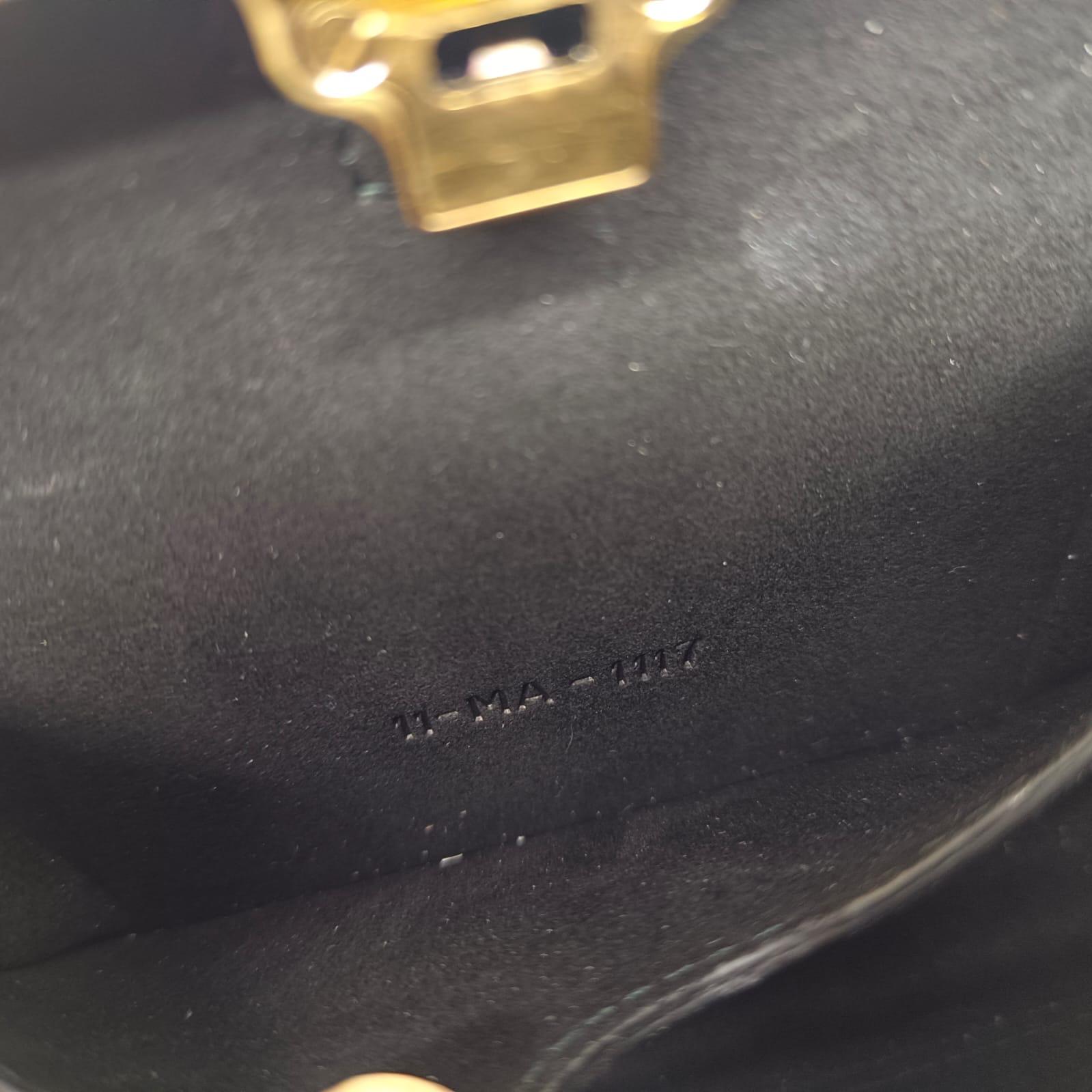 Dior Cruise 2018 Beaded Frame Chain Clutch In Good Condition In Jakarta, Daerah Khusus Ibukota Jakarta