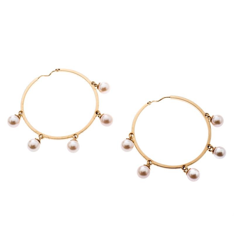 Dior Cultured Pearl 18k Rose Gold Hoop Earrings In Good Condition In Dubai, Al Qouz 2