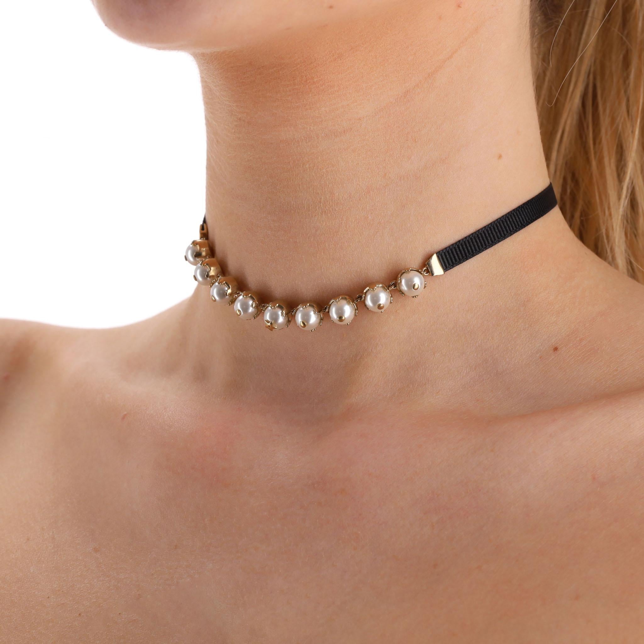Moderno Girocollo di perle Dior D-Renaissance in vendita