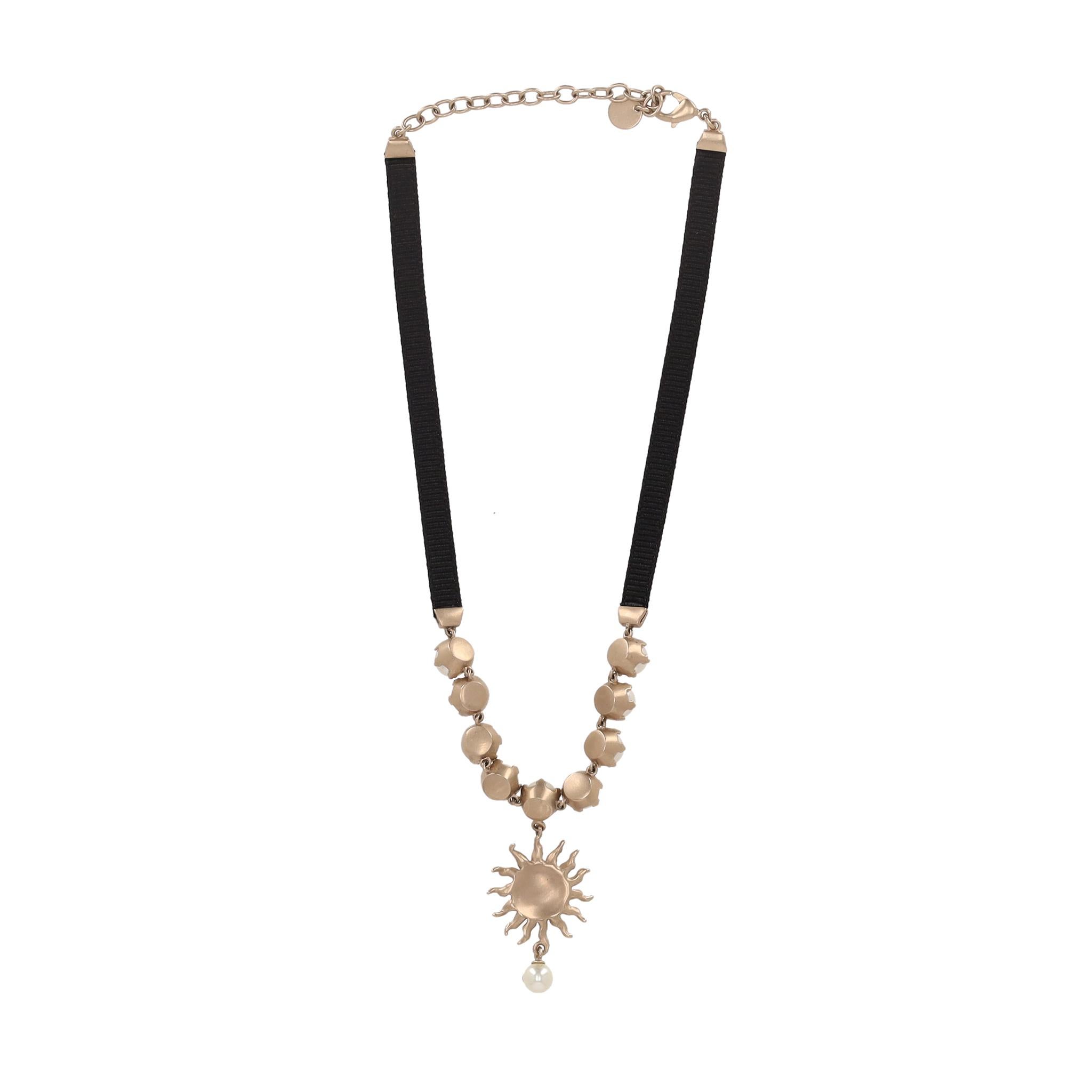 Dior D-Renaissance Soleil Pearl Choker With A Sun Pendant For Sale 1