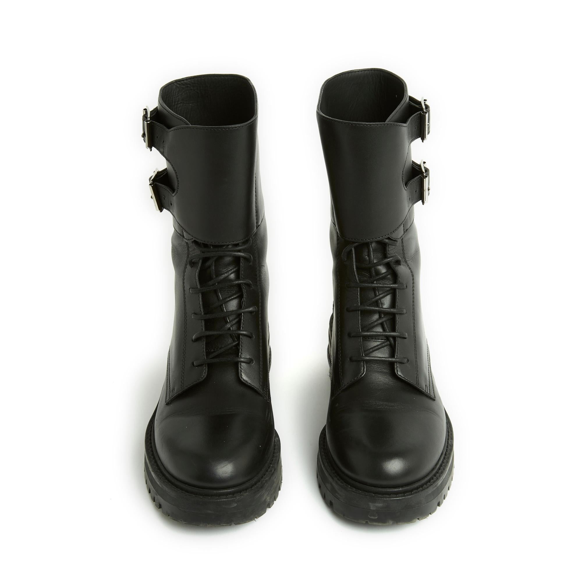 Dior D-Trap EU37.5 Black Leather boots In Excellent Condition For Sale In PARIS, FR