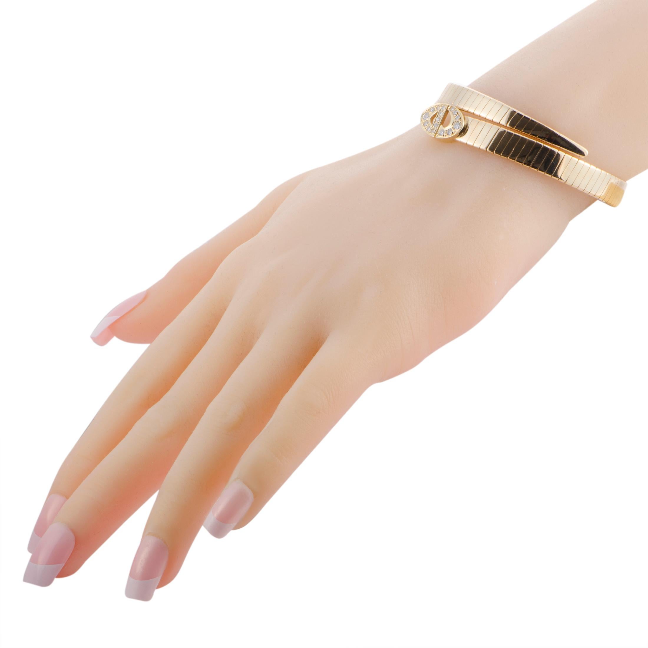 Women's Dior Diamond Yellow Gold Bypass Buckle Bracelet