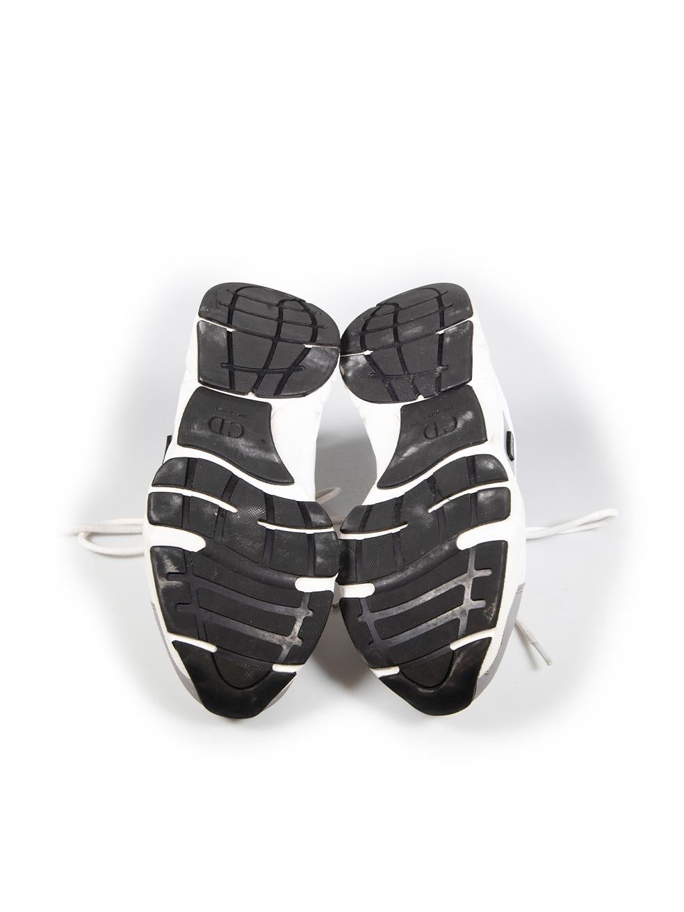Dior Dior Homme White Leather & Mesh B22 Trainers Size IT 41 In Good Condition In London, GB