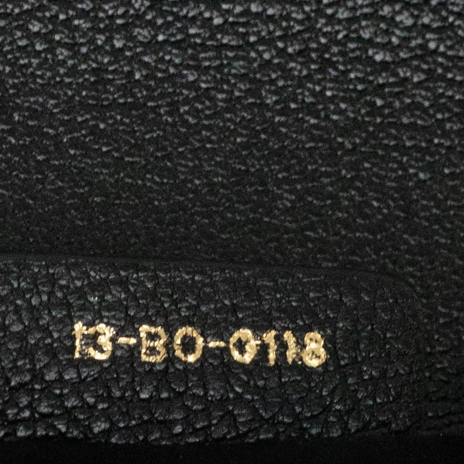 Women's DIOR Diorama Shoulder bag in Black Leather For Sale