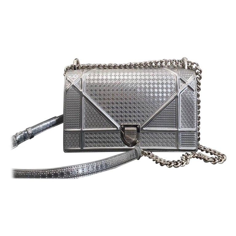 Dior Diorama Silver Calfskin Medium Bag For Sale at 1stDibs dior