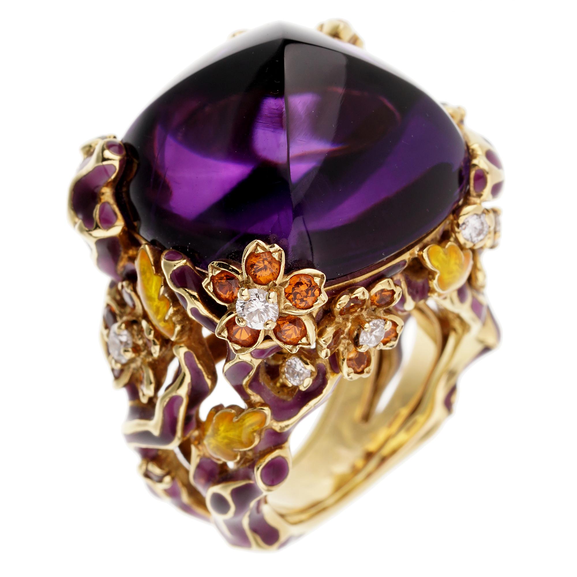 An incredible Dior cocktail showcasing a 40ct sugarloaf cut amethyst adorned with .72ct of round brilliant cut diamonds and 1.63ct of garnet in 18k yellow gold.

The ring retails for 37,000 +Tax USD and comes with the original Dior box

Sku: 2777
