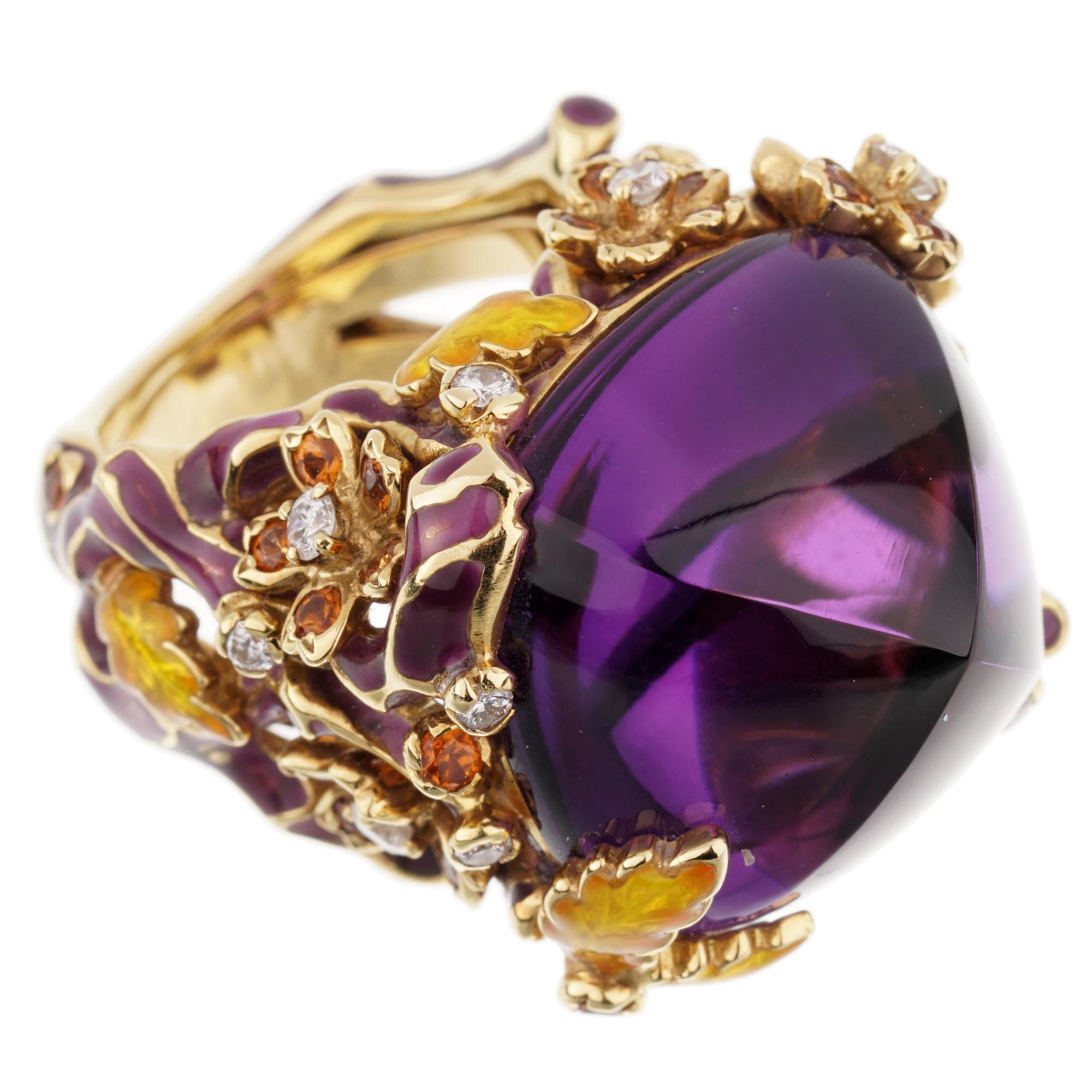 An incredible Dior cocktail showcasing a 40ct sugarloaf cut amethyst adorned with .72ct of round brilliant cut diamonds and 1.63ct of garnet in 18k yellow gold.

The ring retails for 37,000 +Tax USD and comes with the original Dior box

Sku: 2776

