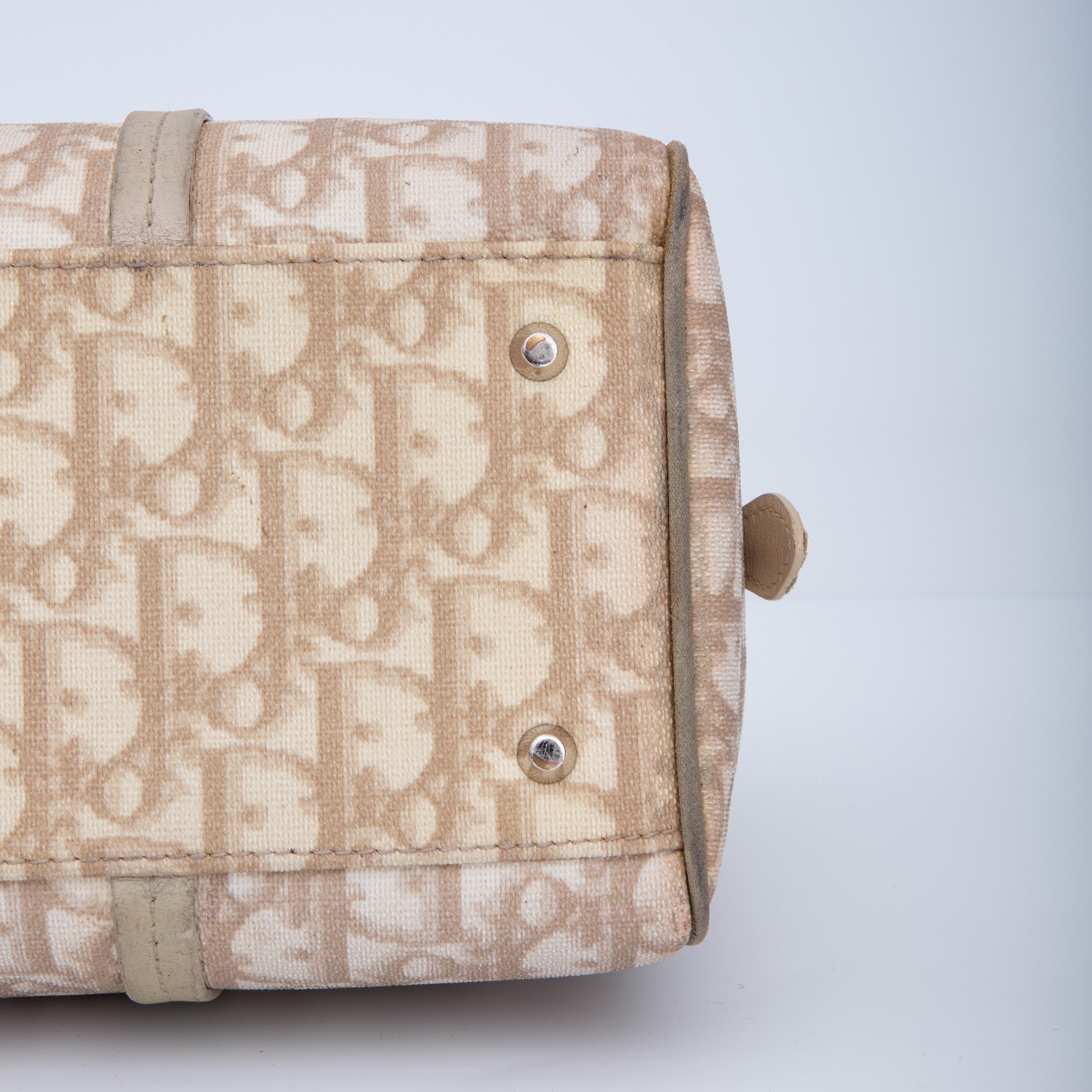 Dior Diorissimo Trotter Romantique Beige Boston Handbag (2006) In Good Condition In Montreal, Quebec