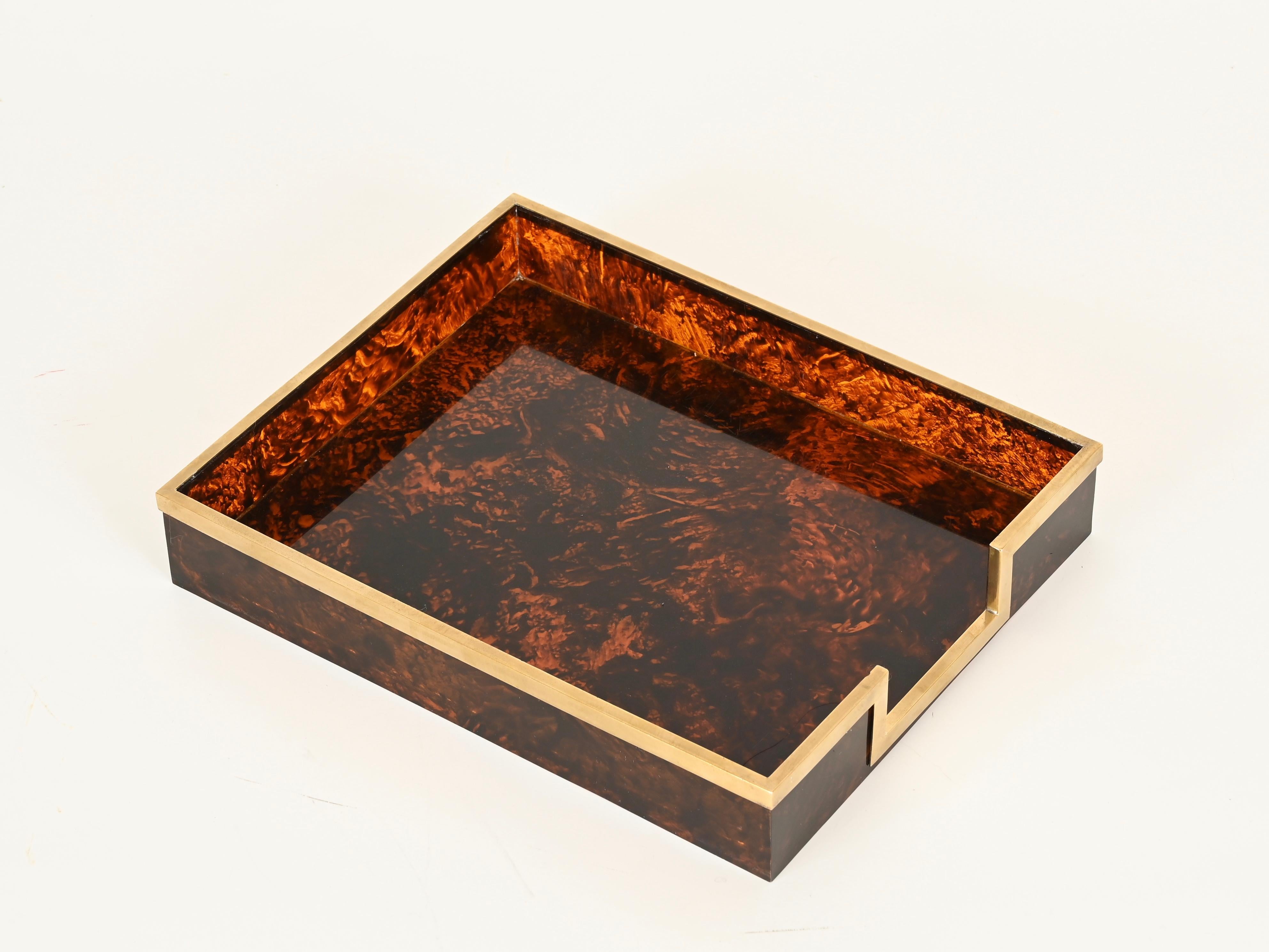Porte-documents ou porte-revues Dior en lucite écaille et laiton, Italie, années 1970 en vente 1