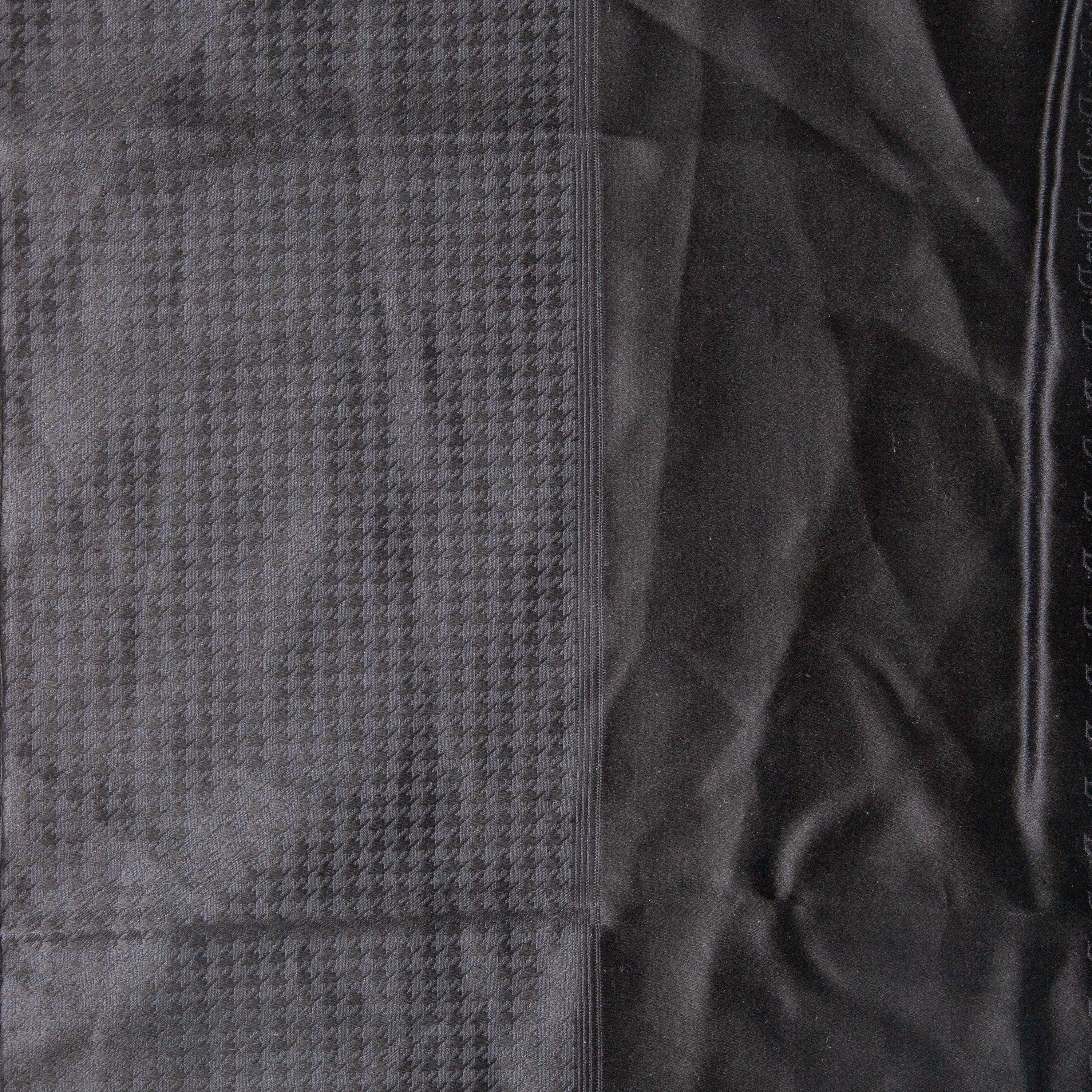 Dior Duo Pattern Scarf - '20s For Sale 1