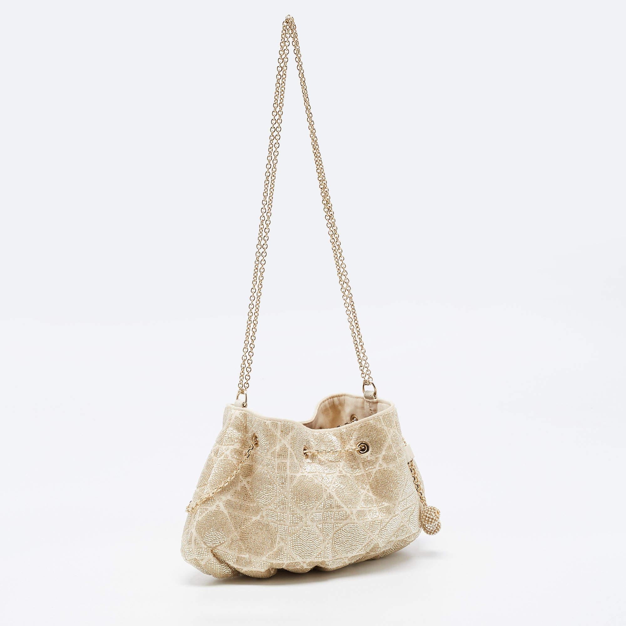 Dior Dusty Ivory Cannage Dream Bucket Bag In Excellent Condition In Dubai, Al Qouz 2