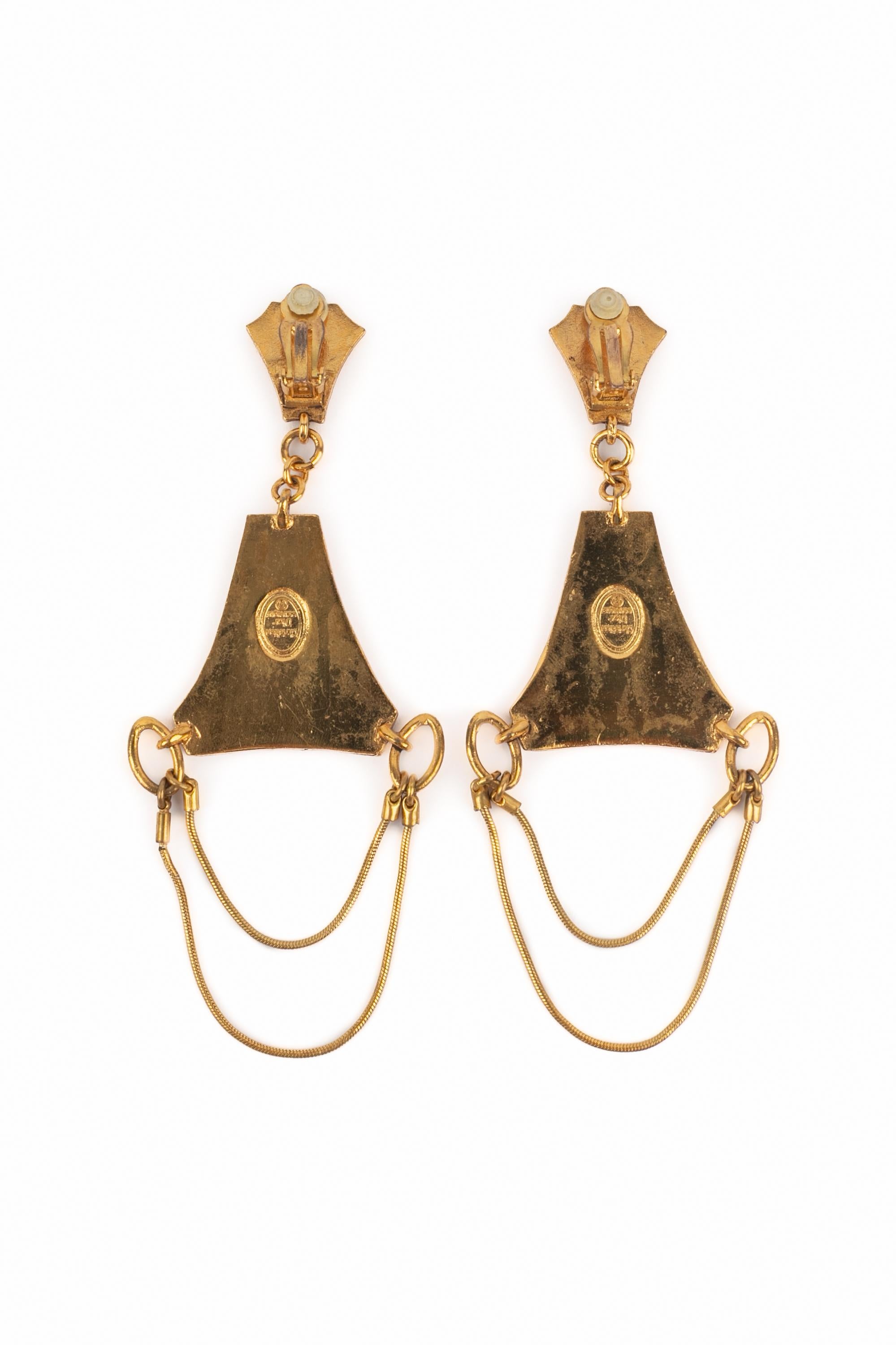 Donna Orecchini Dior in vendita