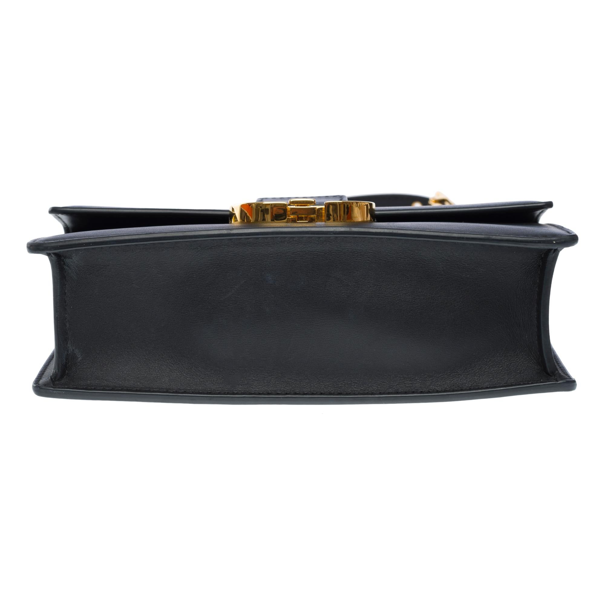Dior East-West of the line 30 Montaigne shoulder flap bag in black leather, GHW 7