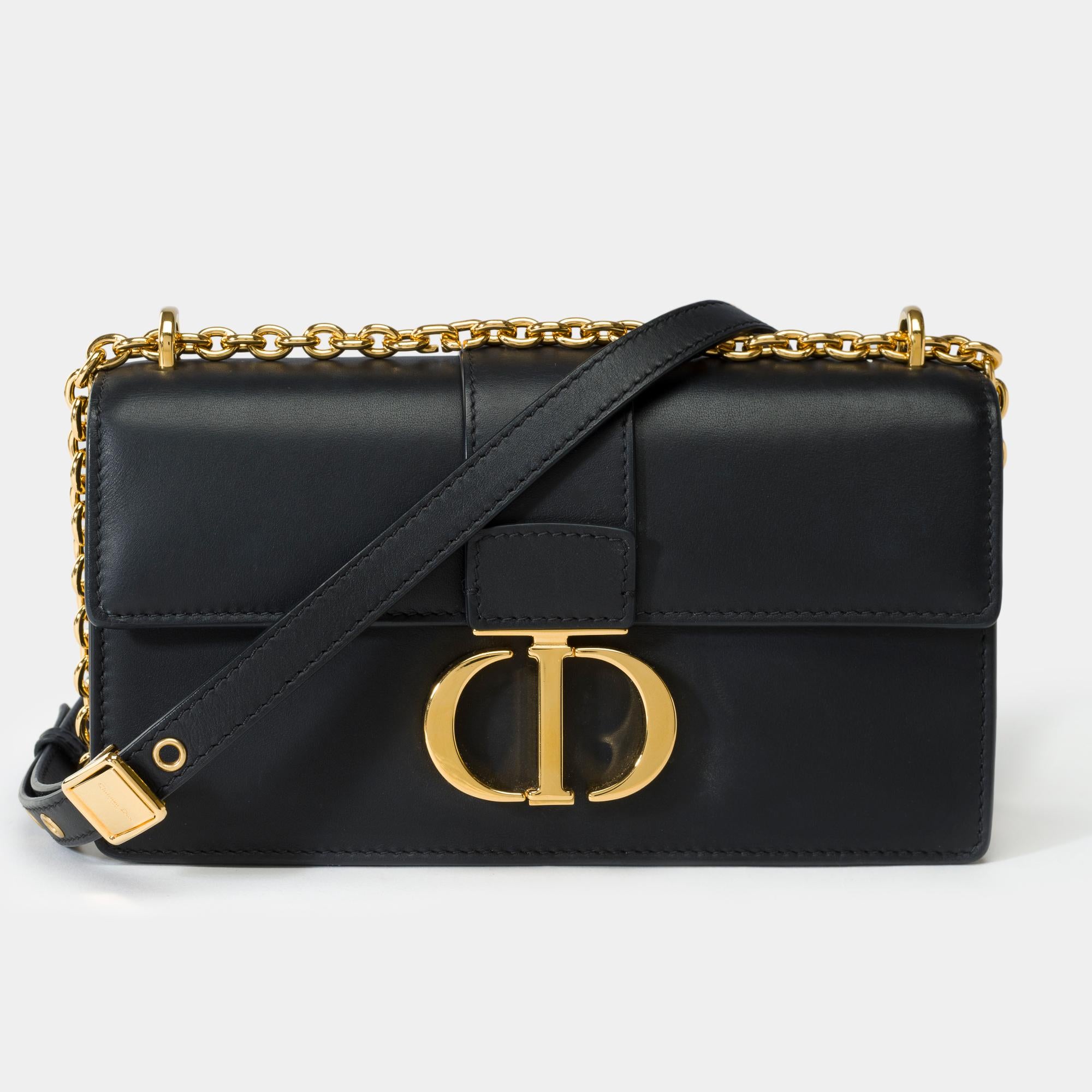 Black Dior East-West of the line 30 Montaigne shoulder flap bag in black leather, GHW
