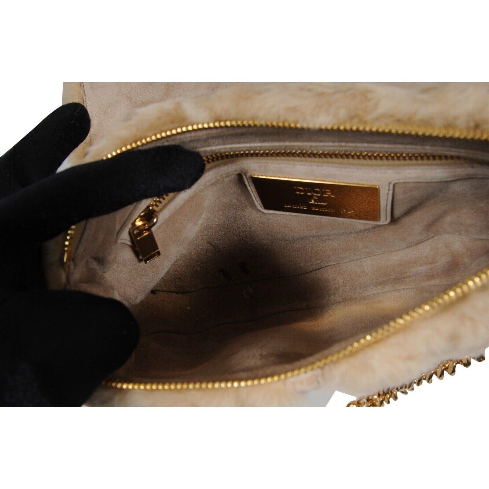 Dior ERL Venice Saddle Bag Brown Shearling Fur Chain Crossbody Shoulder Strap en vente 14