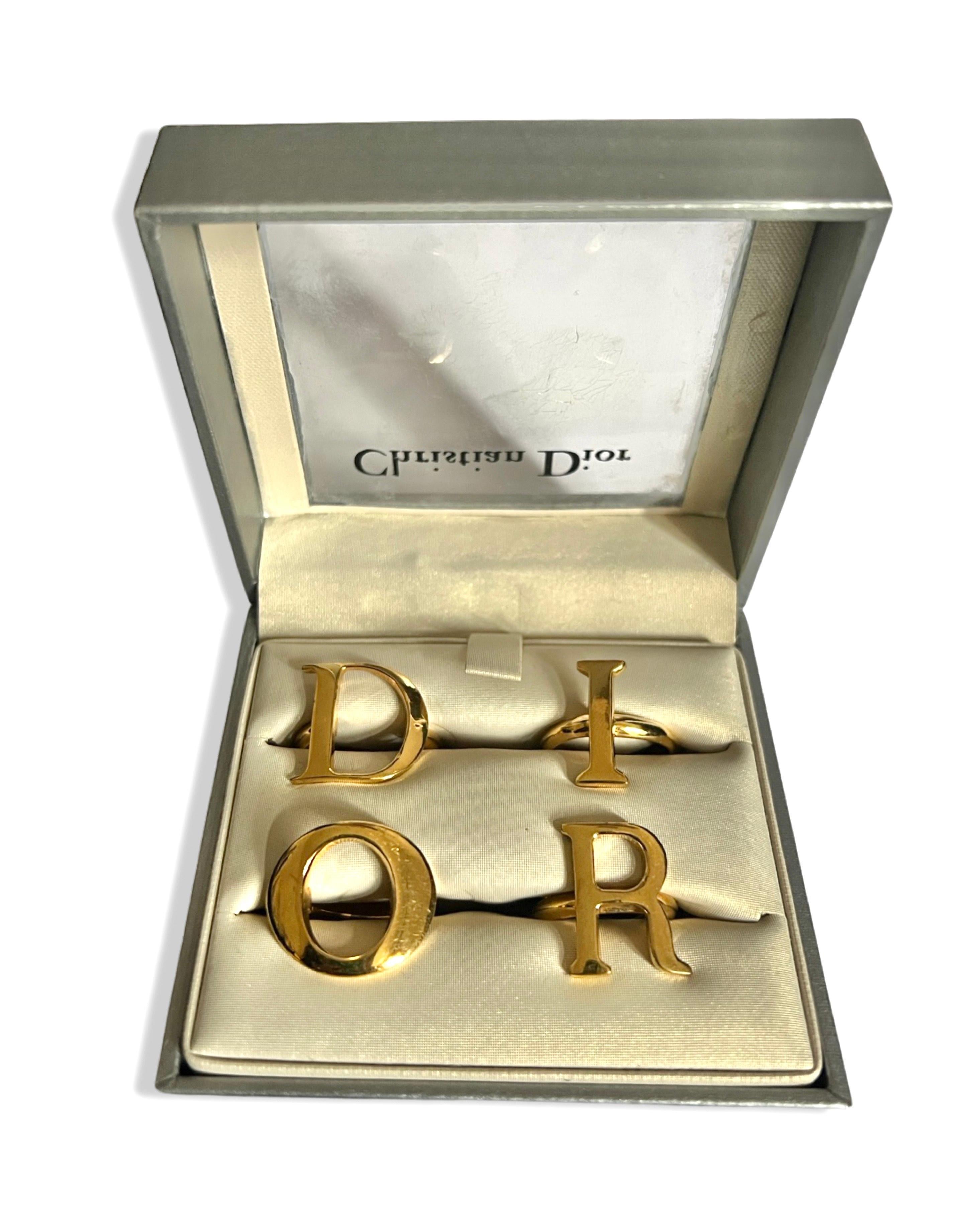 dior letter ring set