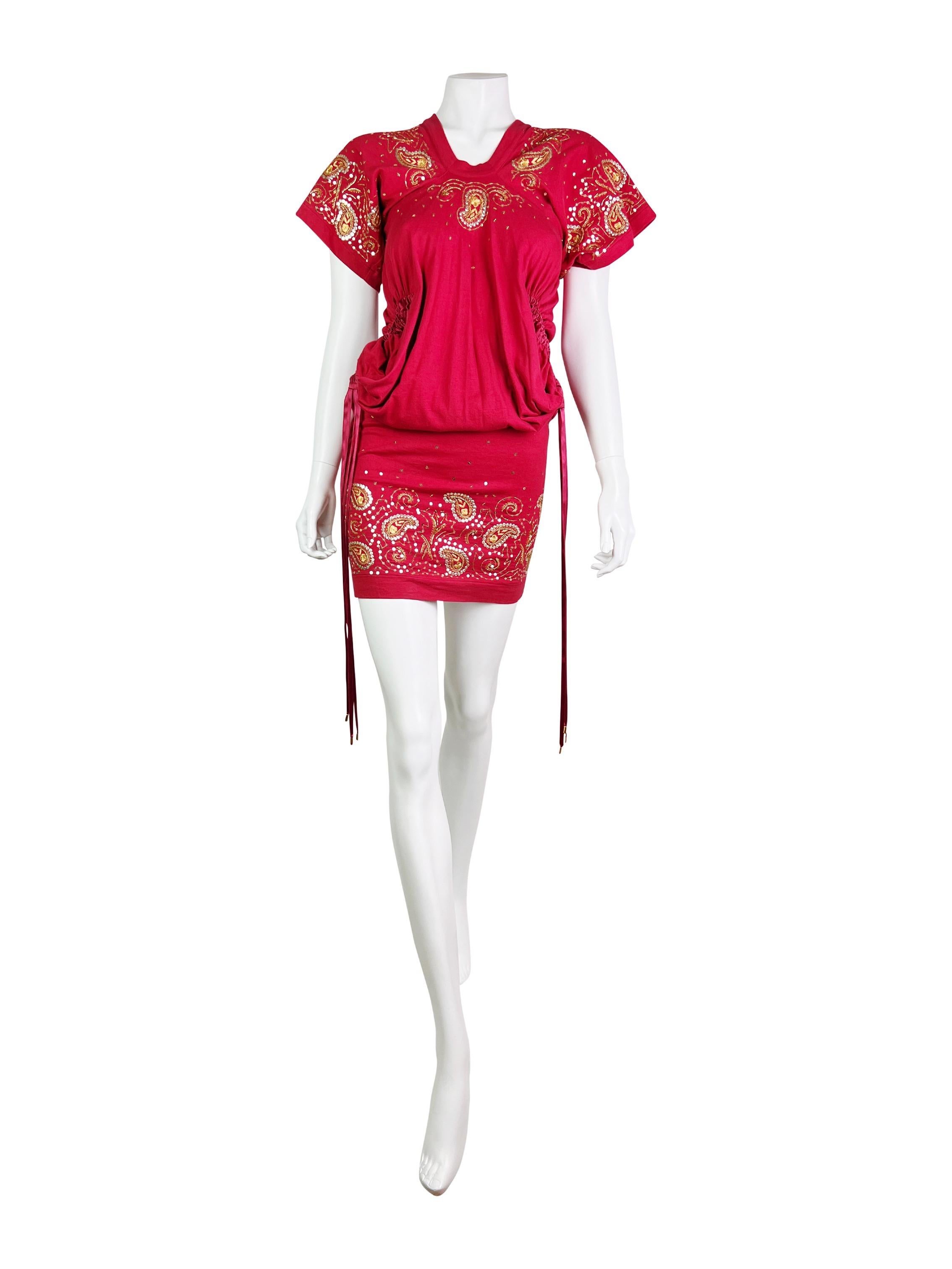 Rouge Dior - Robe brodée RTW, automne 2002 en vente