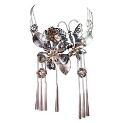 Dior Fall 2003 RTW Runway Necklace