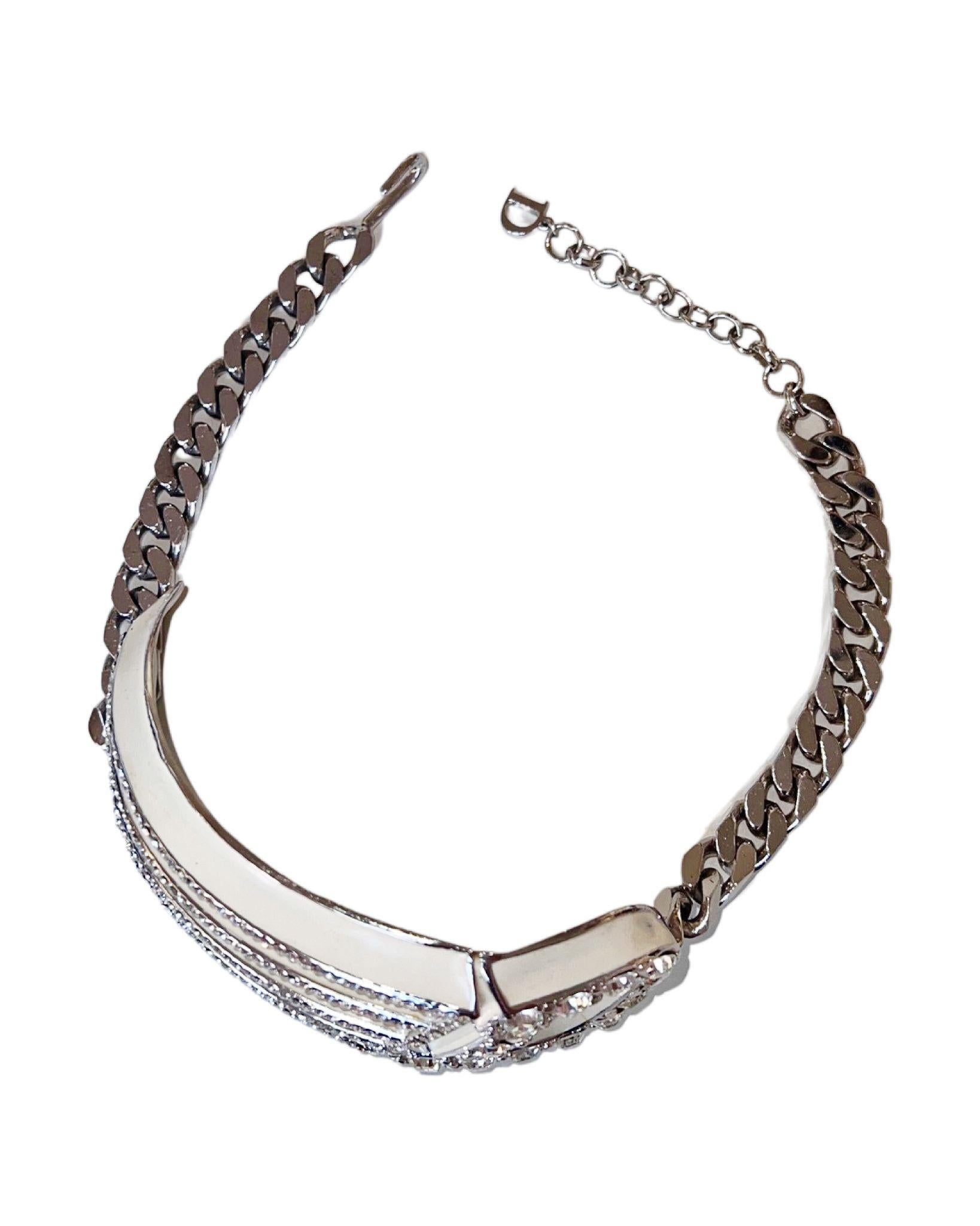 Dior Fall 2004 Enamel Crystal Choker Necklace In Good Condition In Prague, CZ