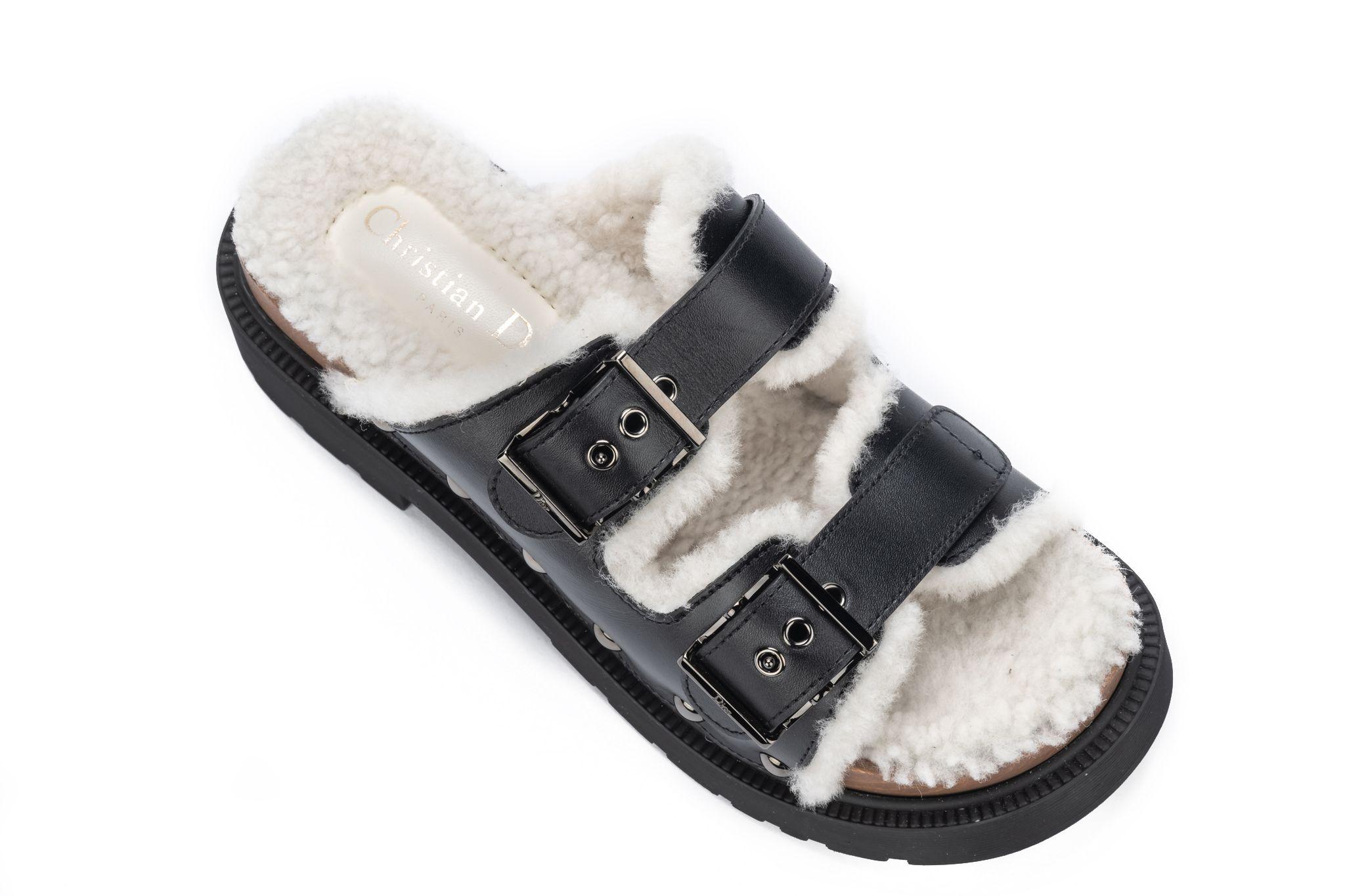 Dior Faux Fur Block Sandals Black NIB In New Condition For Sale In West Hollywood, CA