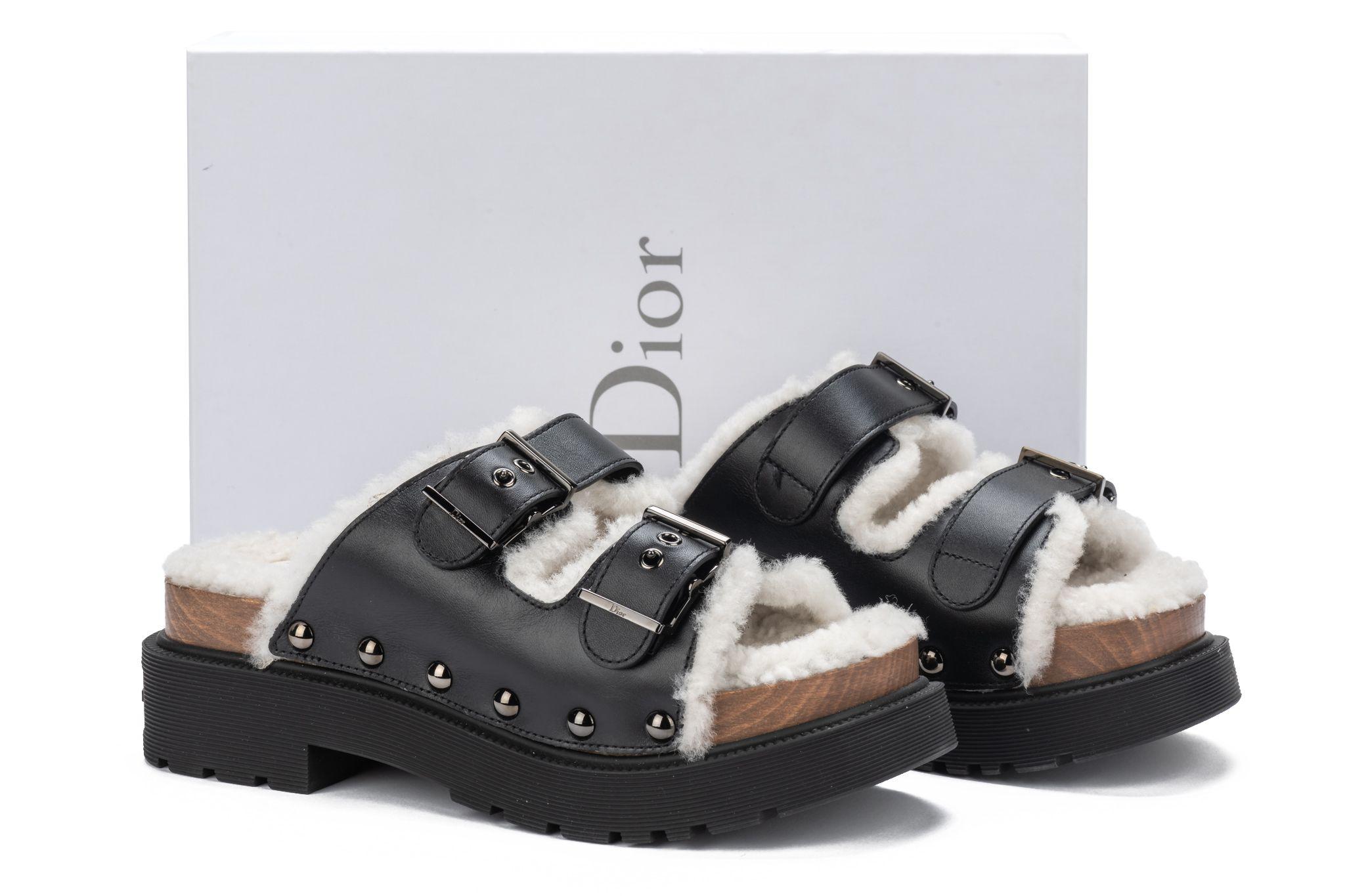Dior Faux Fur Block Sandals Black NIB en vente 1