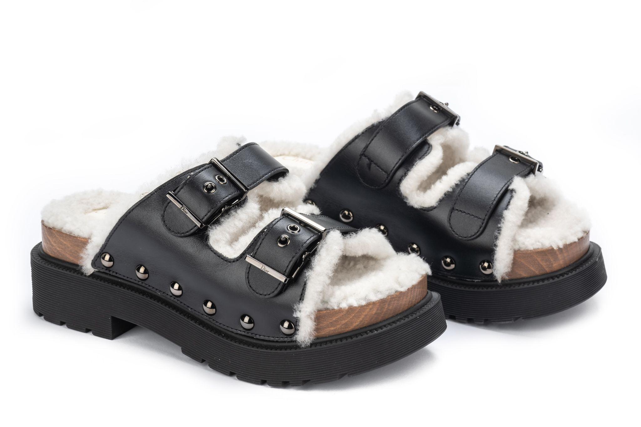 Dior Faux Fur Block Sandals Black NIB en vente 2