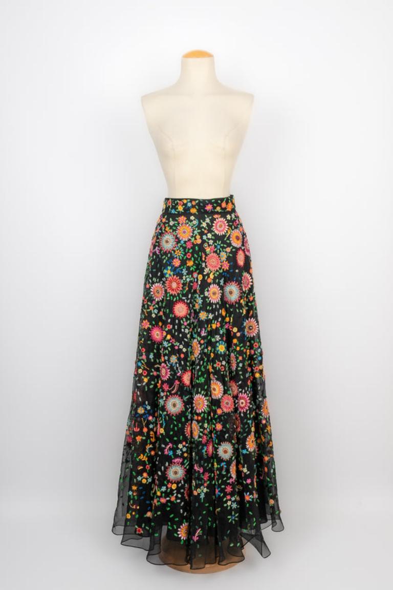 Women's Dior Flowered Silk Skirt in Black Muslin For Sale