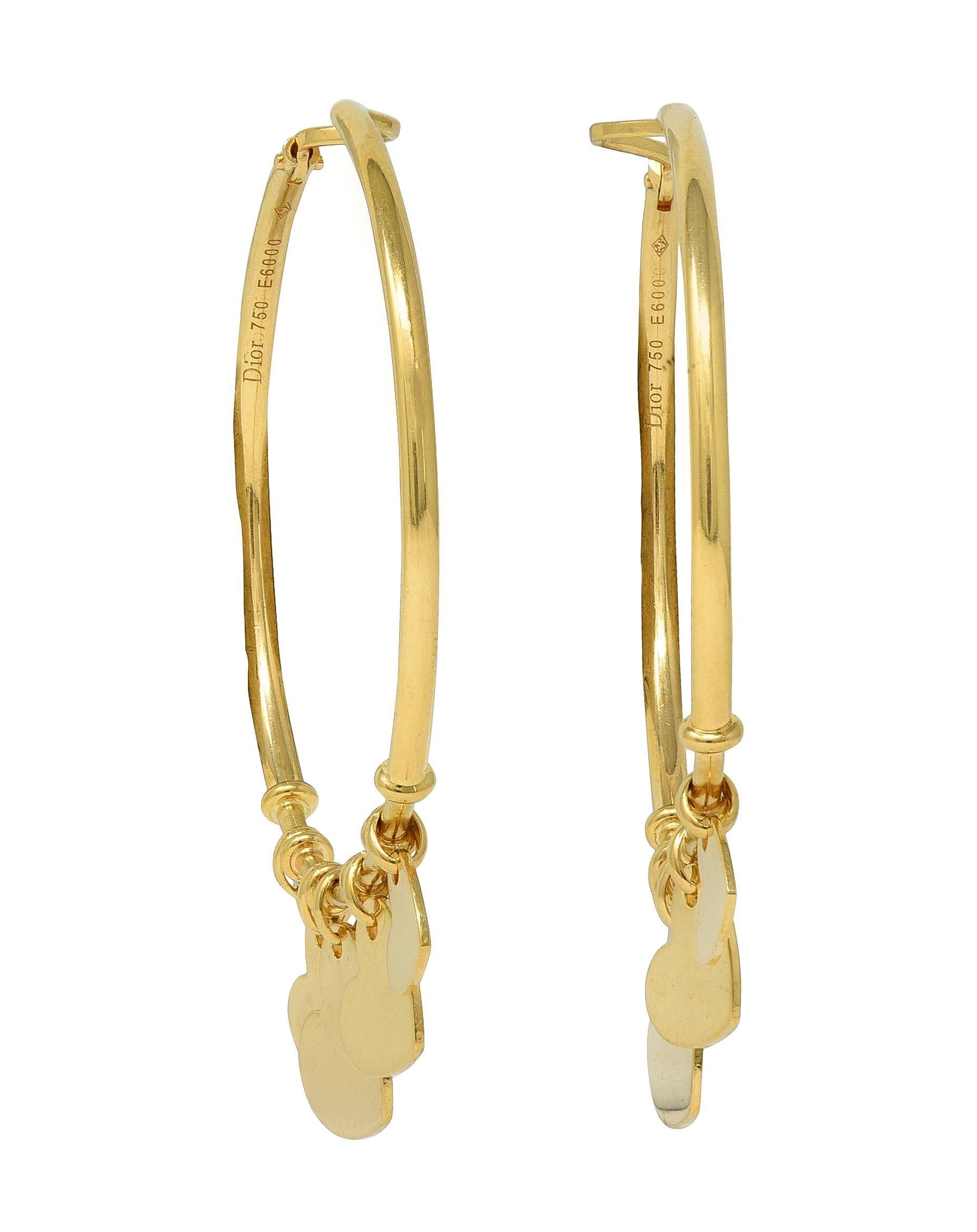 De las mujeres Pendientes de aro Dior French 18 Karat Yellow Gold Vintage Cœur Léger Heart Charm en venta