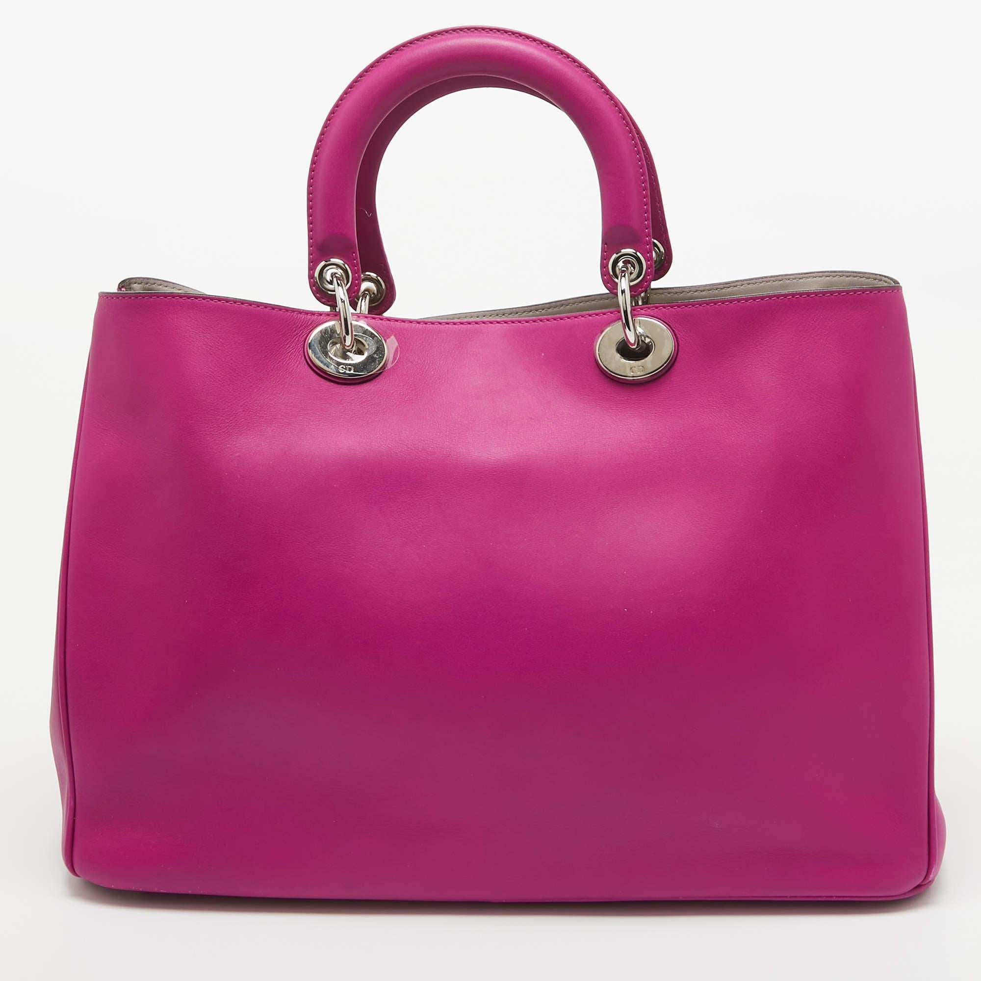 Dior Fuchsia Leather Large Diorissimo Shopper Tote In Good Condition For Sale In Dubai, Al Qouz 2