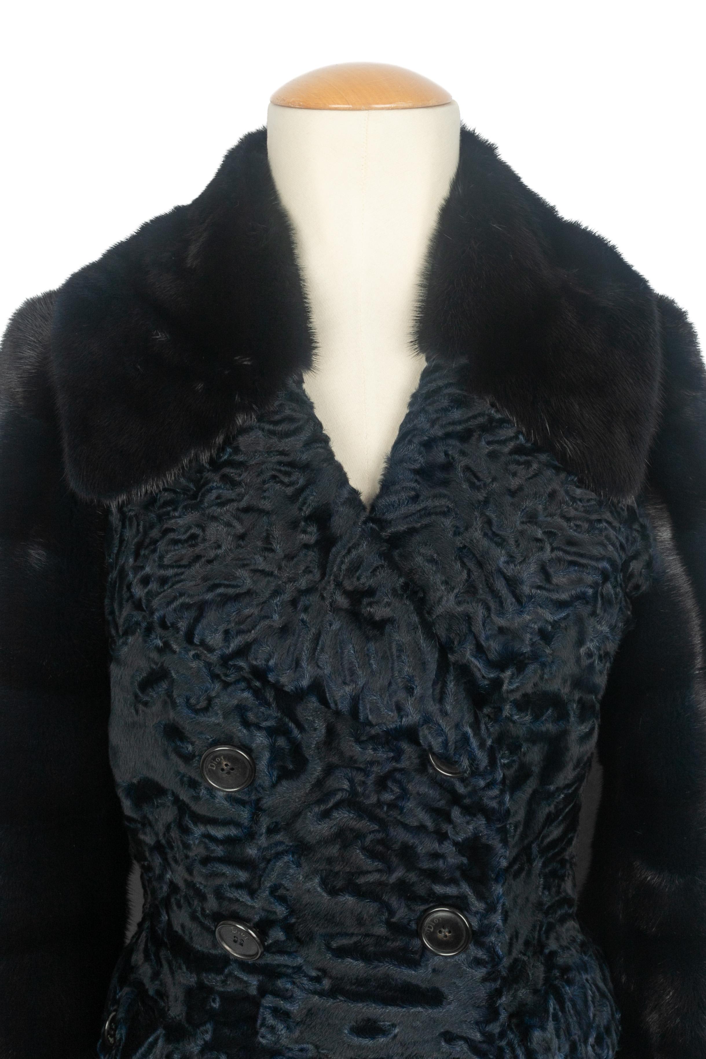 Noir Manteau de fourrure Dior en vente