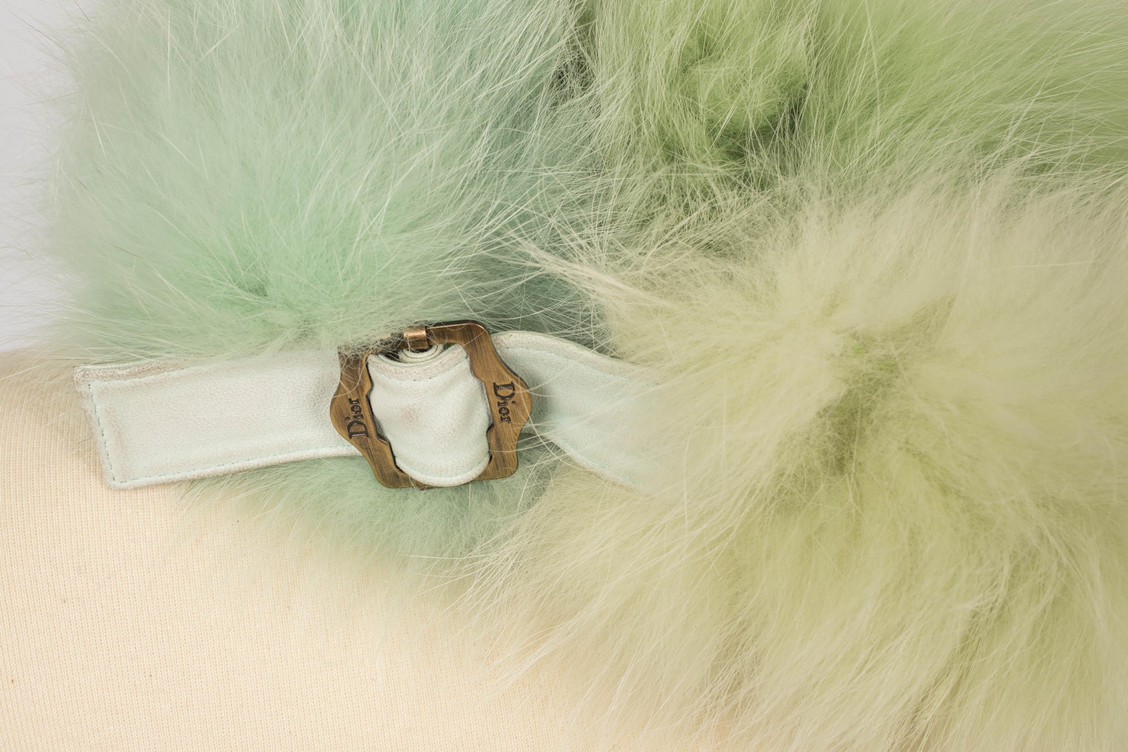 Dior fur stole In Good Condition For Sale In SAINT-OUEN-SUR-SEINE, FR