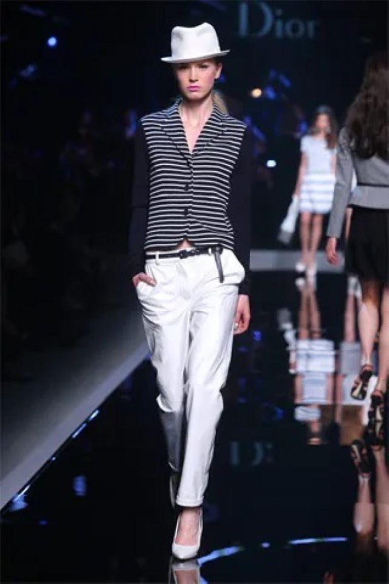 Dior Galliano runway 2011 RESORT Jacket
designer John Galliano by Christian Dior
Collection: Christian Dior 2011 RESORT Cruise
Country of production: Italy
Dimensions
Marked Size: 38 Fr
jacket with the following parameters:

Length: 52 cm / 20.47