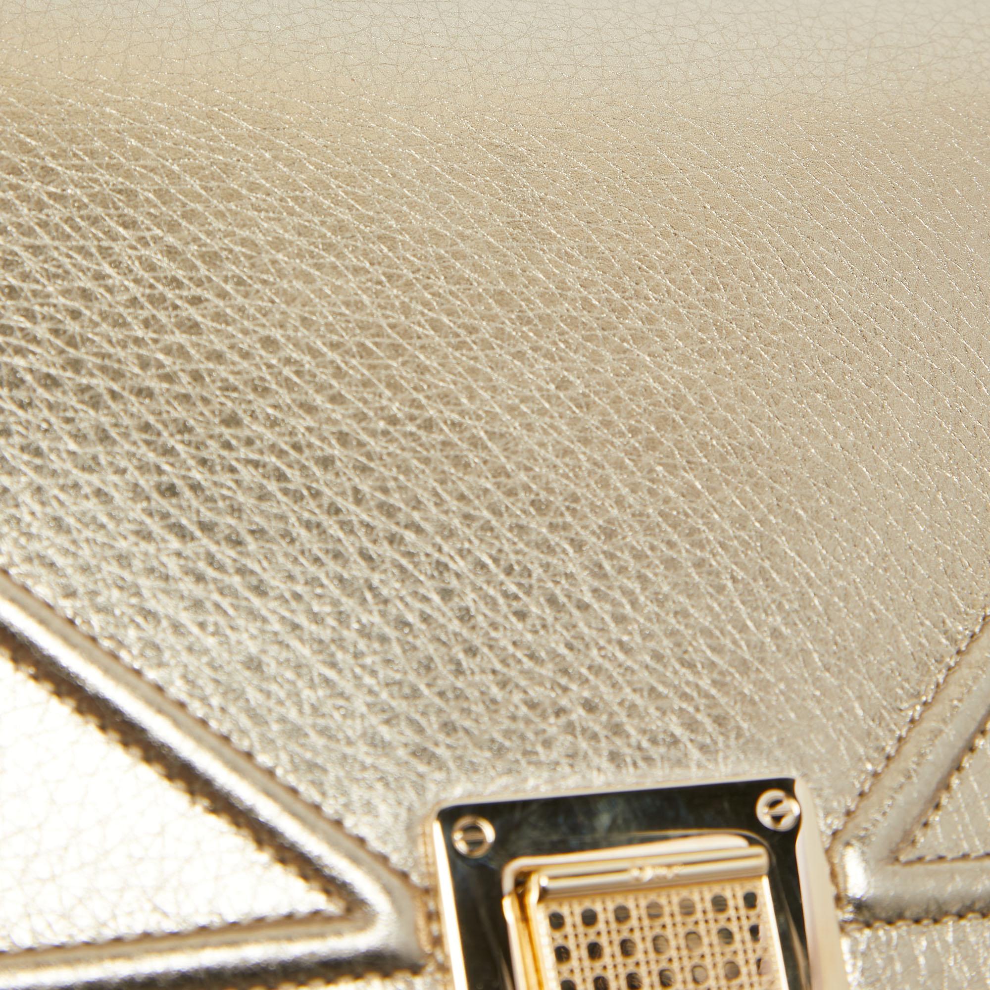 Dior Medium Diorama Umhängetasche aus goldenem Leder im Angebot 6