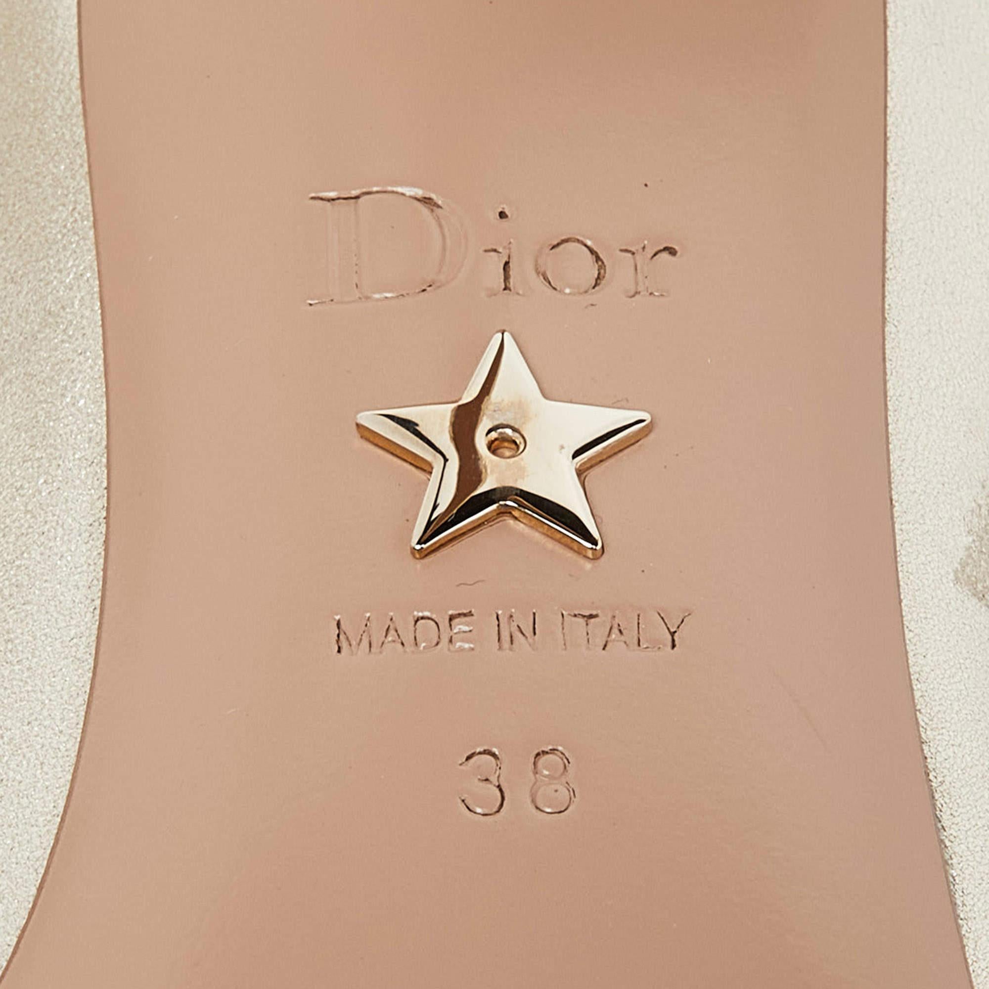 Dior Gold Leather Pointed Toe Pumps Size 38 4