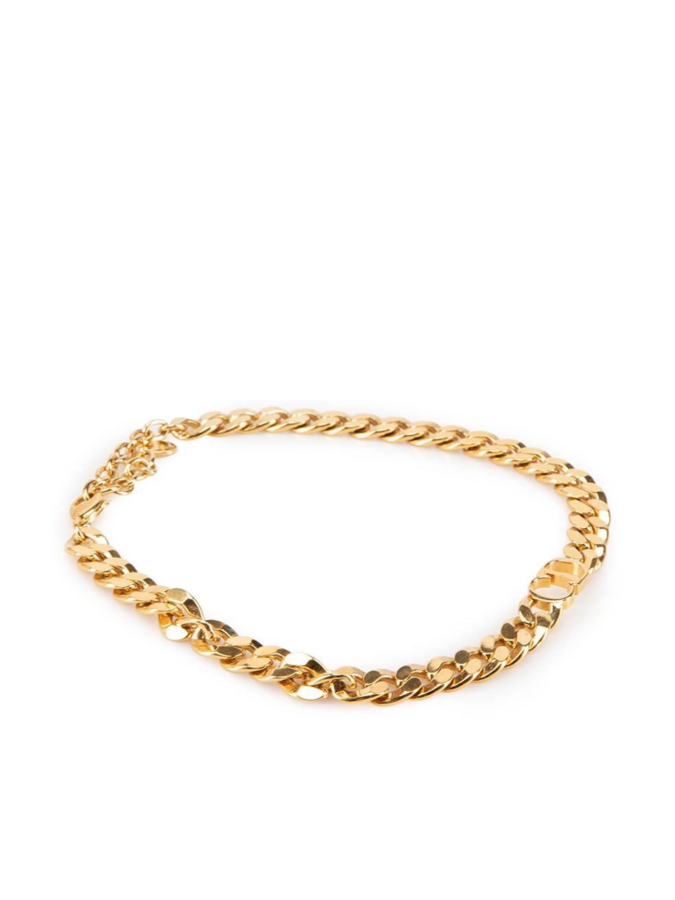 CONDITION is Very good. Minimal wear to necklace is evident. Minimal wear to surface with very light, near negligible scratches on this used Dior designer resale item. Comes in original box.



Details


Gold

Gold plated

Necklace

Chain

'CD'