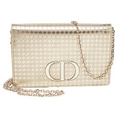 Used Dior Gold Micro Cannage Patent Leather 2in1 30 Montaigne Pouch Chain Bag