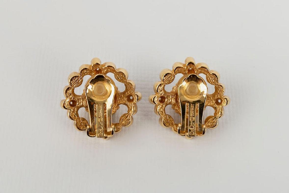 Dior Gold Plated Metal Clip Earrings Paved with Rhinestones and a Red Cabochon For Sale 1