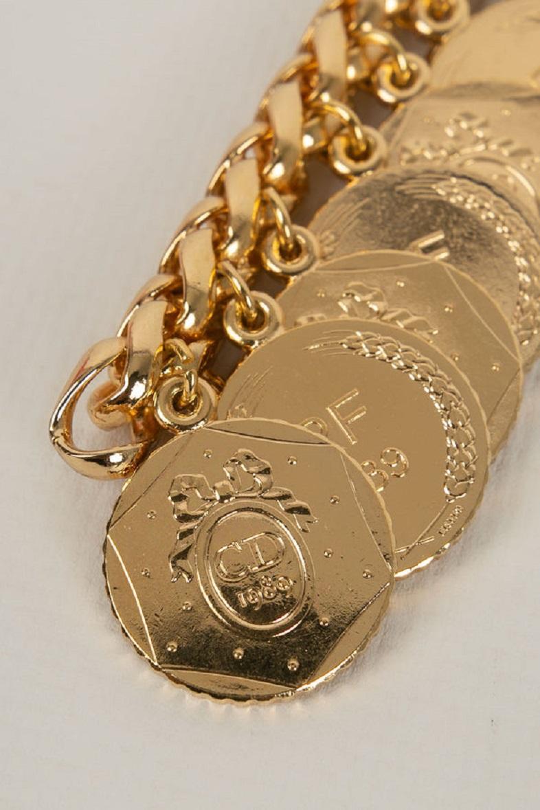 Dior Golden Metal Brooch In Excellent Condition For Sale In SAINT-OUEN-SUR-SEINE, FR