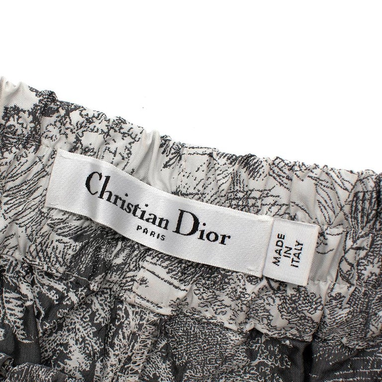 Dior Gray Toile De Jouy Technical Taffeta Shorts 40 At 1stdibs