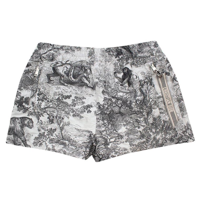 Dior Gray Toile de Jouy Technical Taffeta Shorts 40 at 1stDibs | toile  shorts, grey dior shorts, christian dior shorts