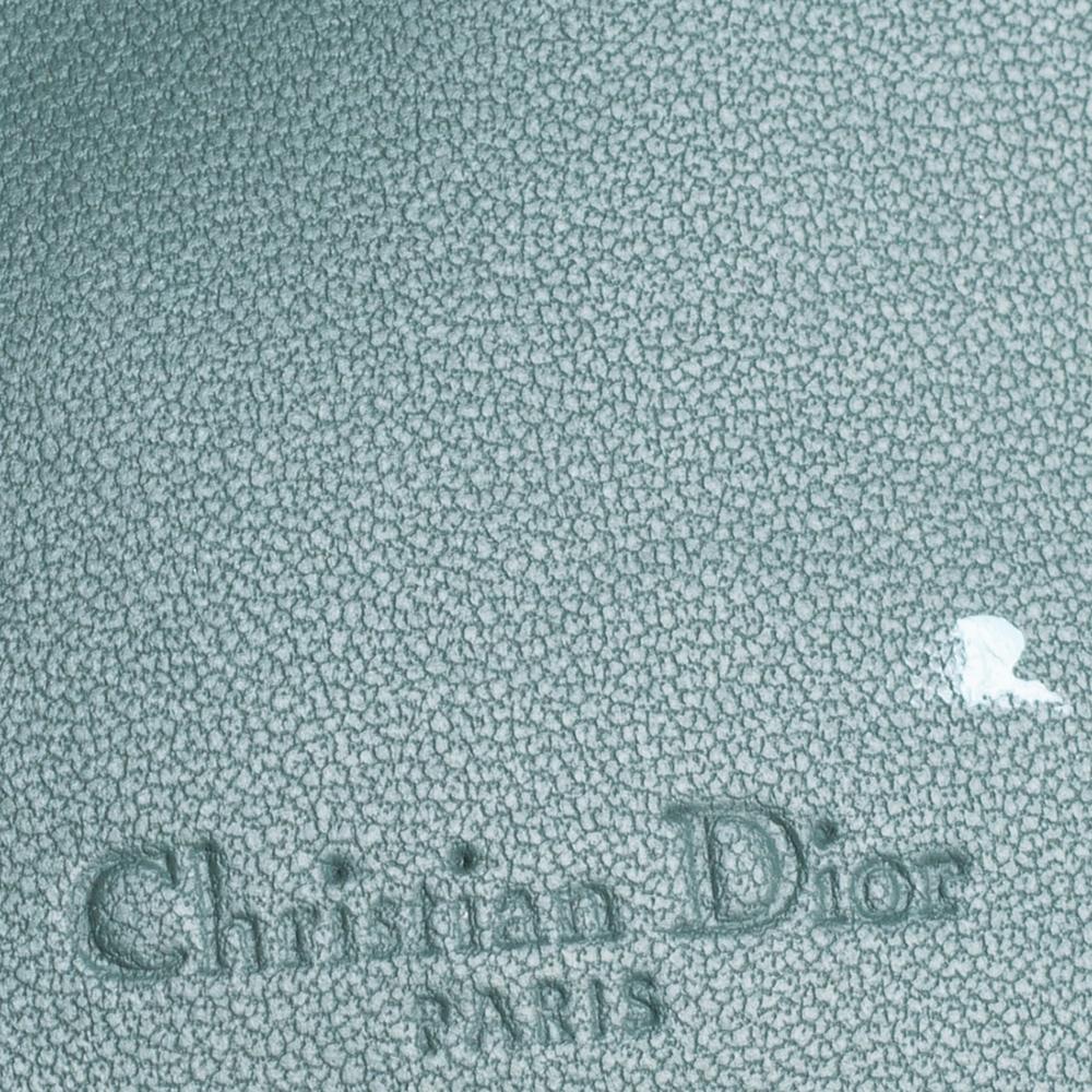Dior Green Cannage Leather Lady Dior Flap Card Holder In Good Condition In Dubai, Al Qouz 2