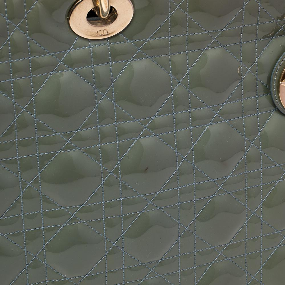 Dior Green Cannage Patent Leather Large Lady Dior Tote In Fair Condition In Dubai, Al Qouz 2