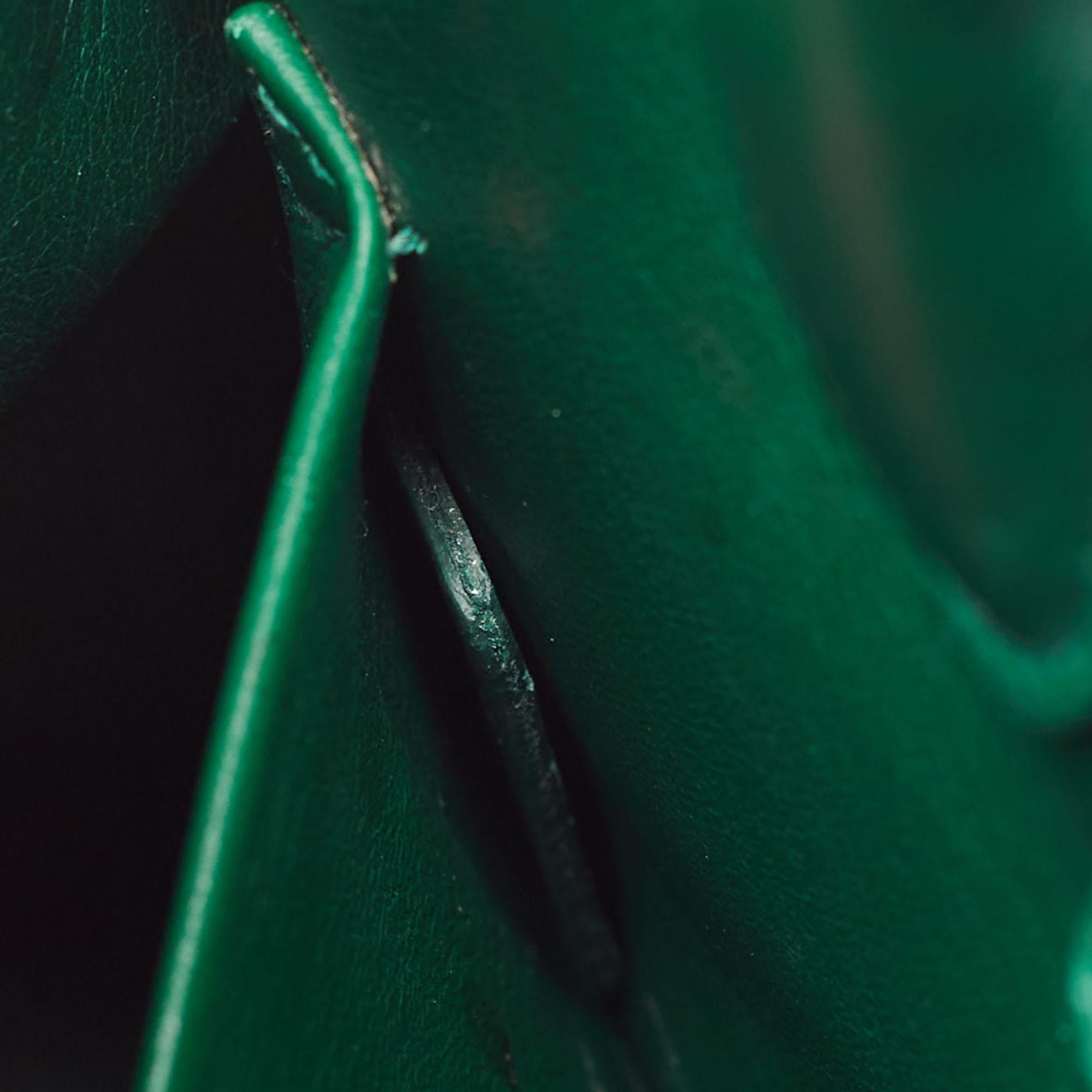 Dior Green Leather Medium Diorever Bag For Sale 9
