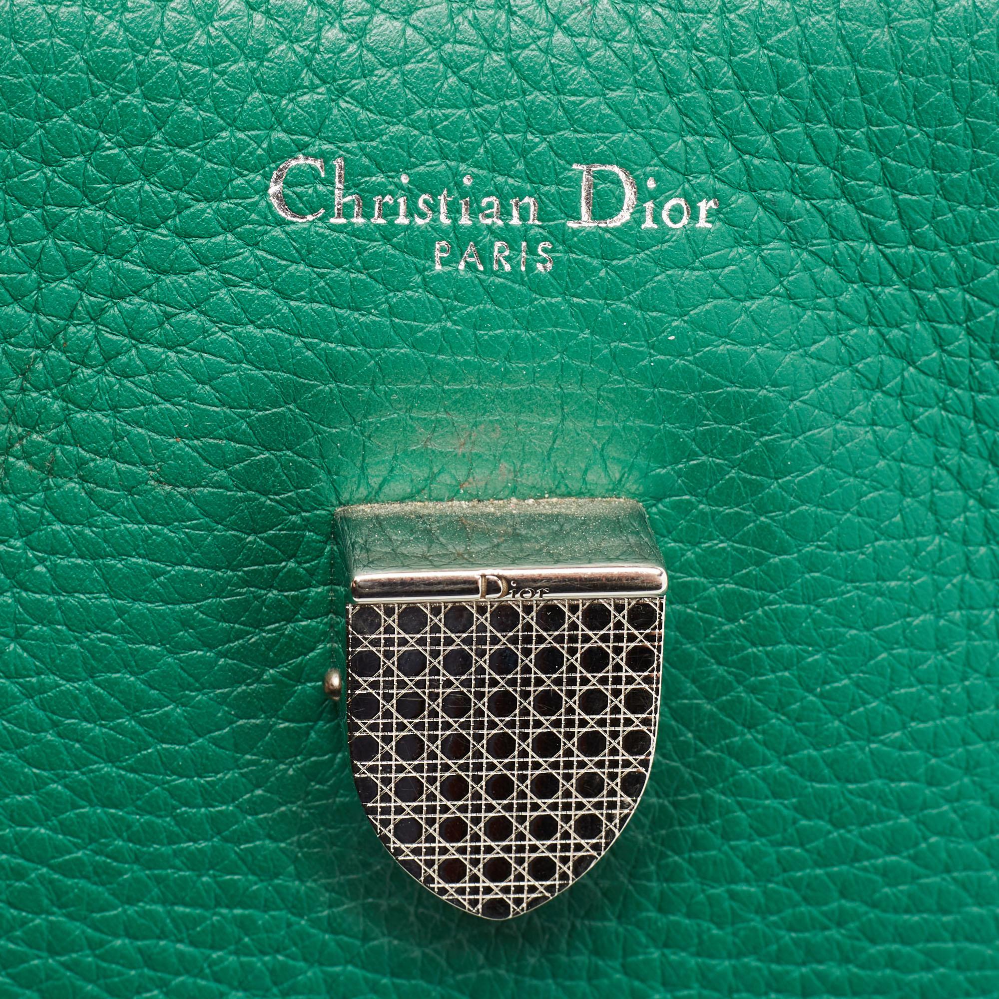 Dior Green Leather Medium Diorever Bag For Sale 11