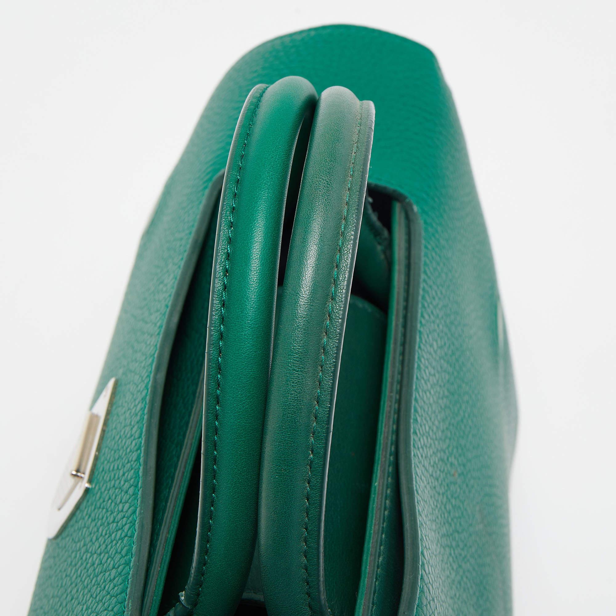 Dior Green Leather Medium Diorever Bag For Sale 12