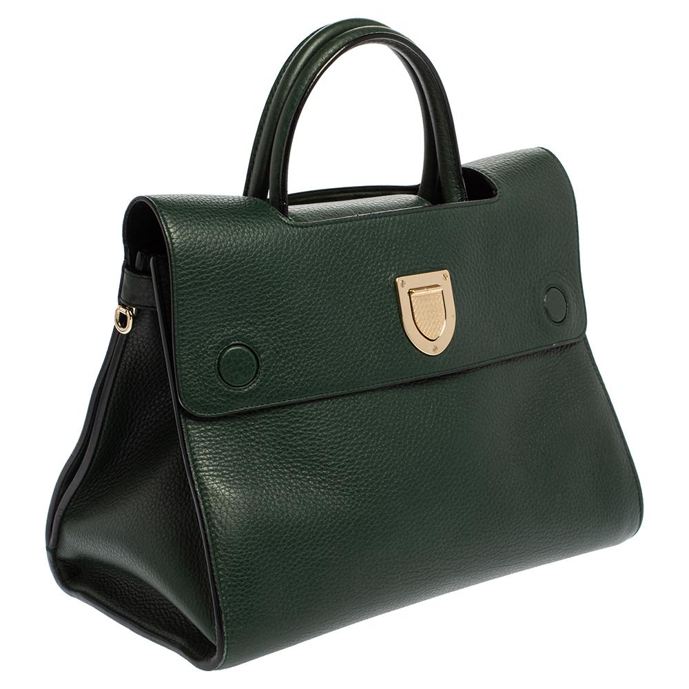 Dior Green Leather Medium Diorever Bag In Fair Condition In Dubai, Al Qouz 2