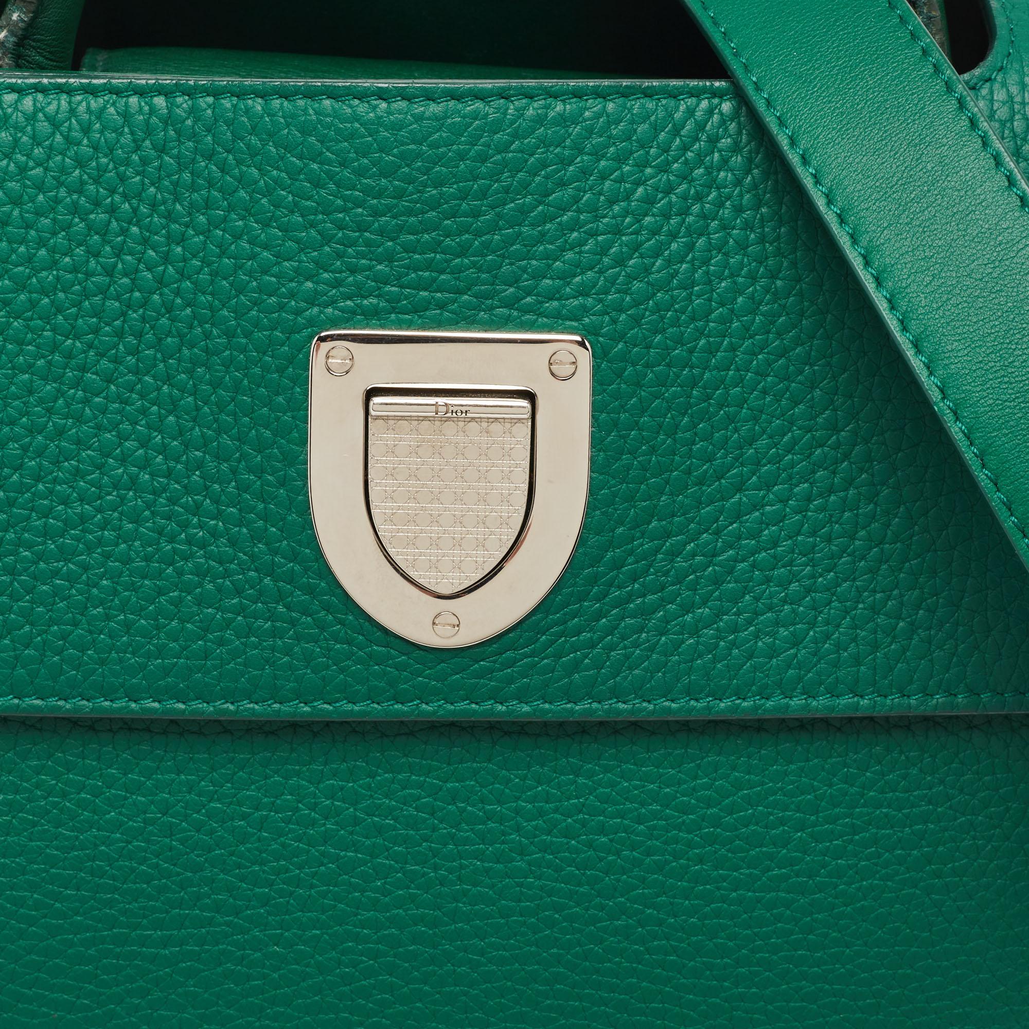 Dior Green Leather Medium Diorever Bag For Sale 4